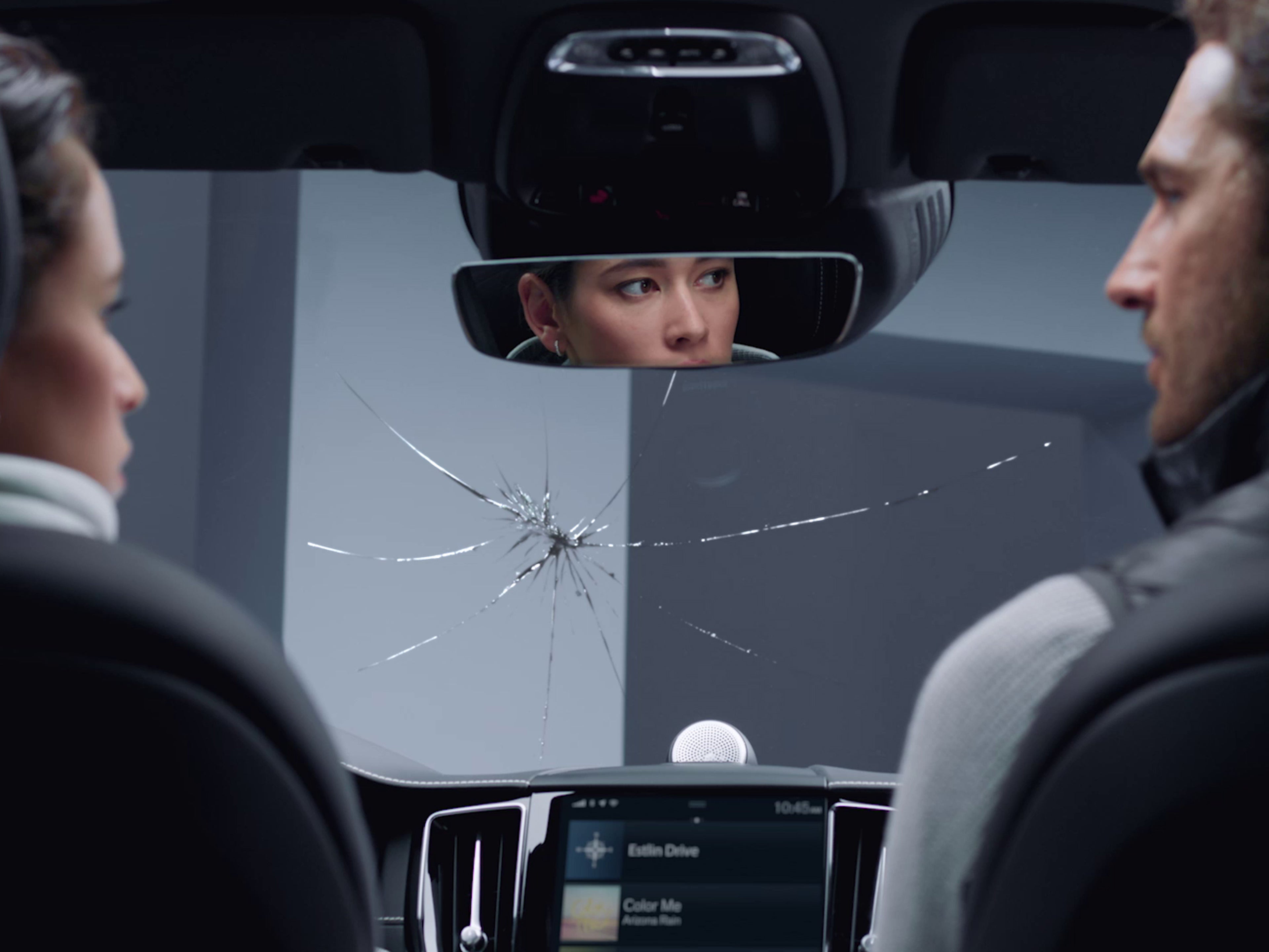 Servis čelního skla Volvo