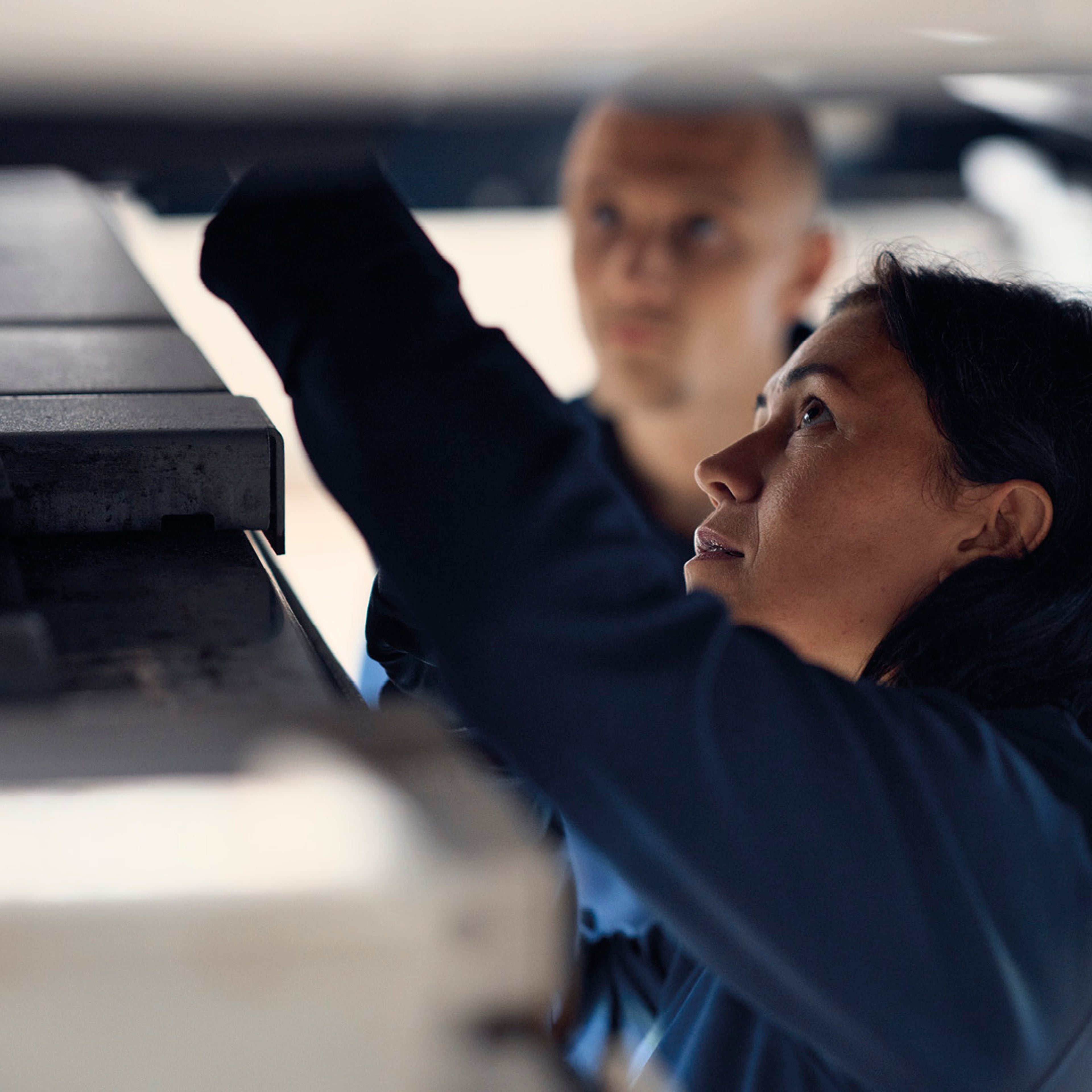 Pracownik serwisu volvo