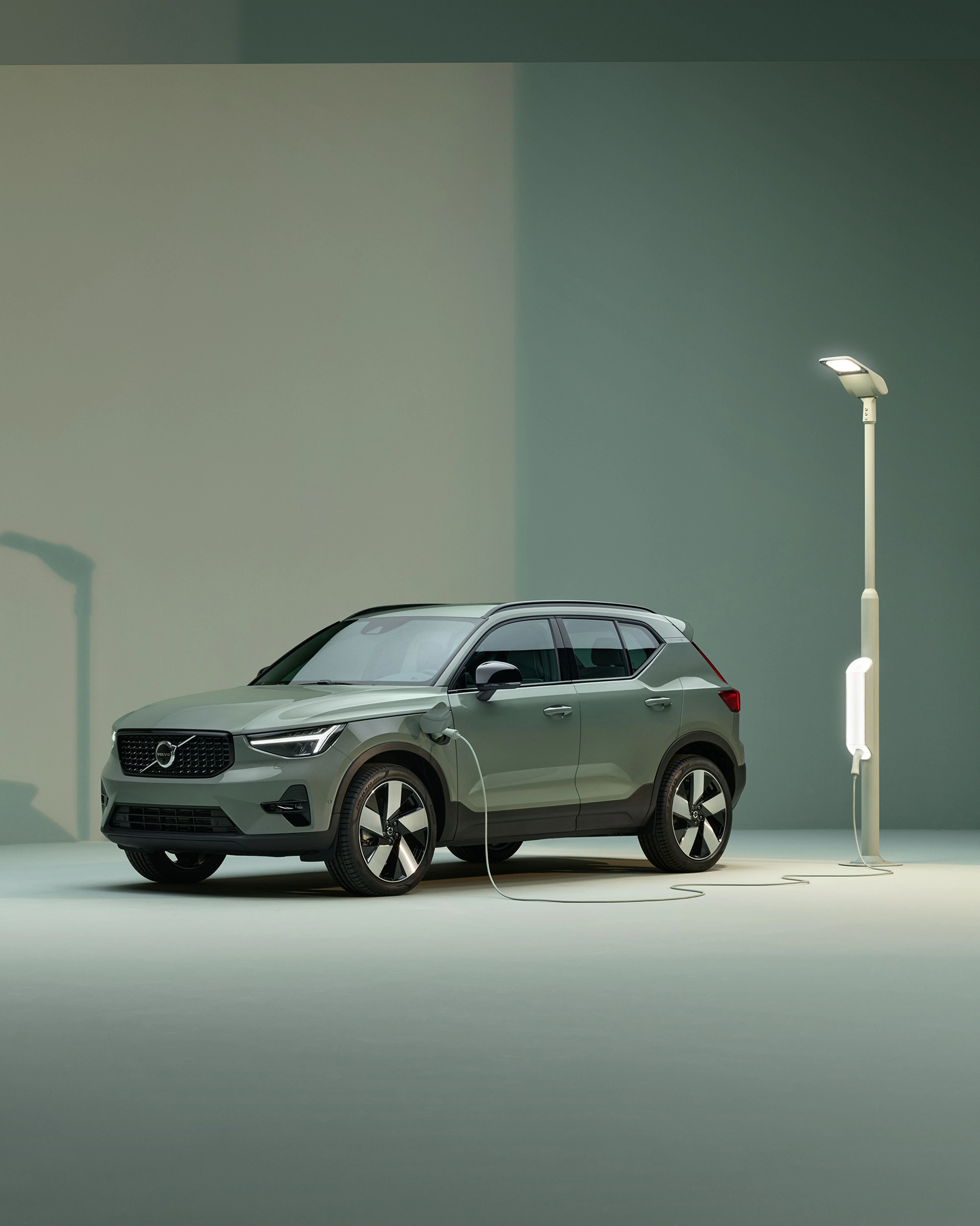 Volvo Selekt - Auto usate certificate - XC40 ibrida plu-in