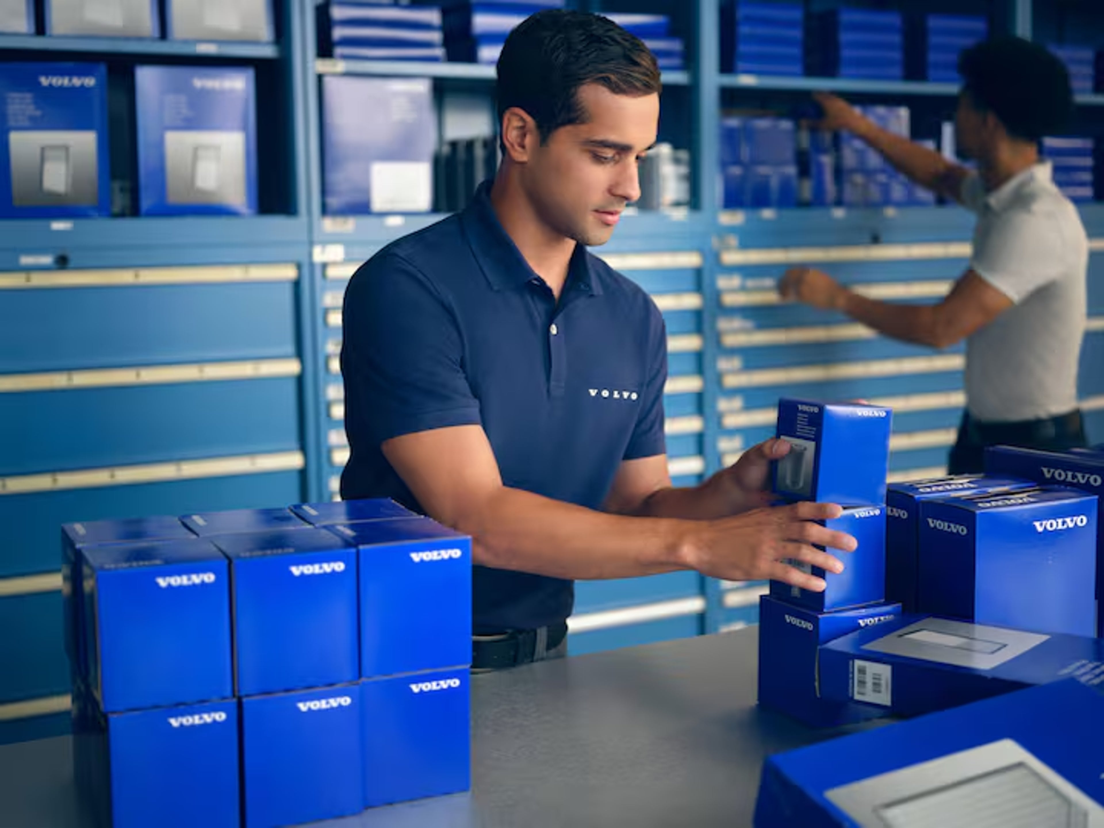 Volvo Genuine Parts - genuine Volvo packaging