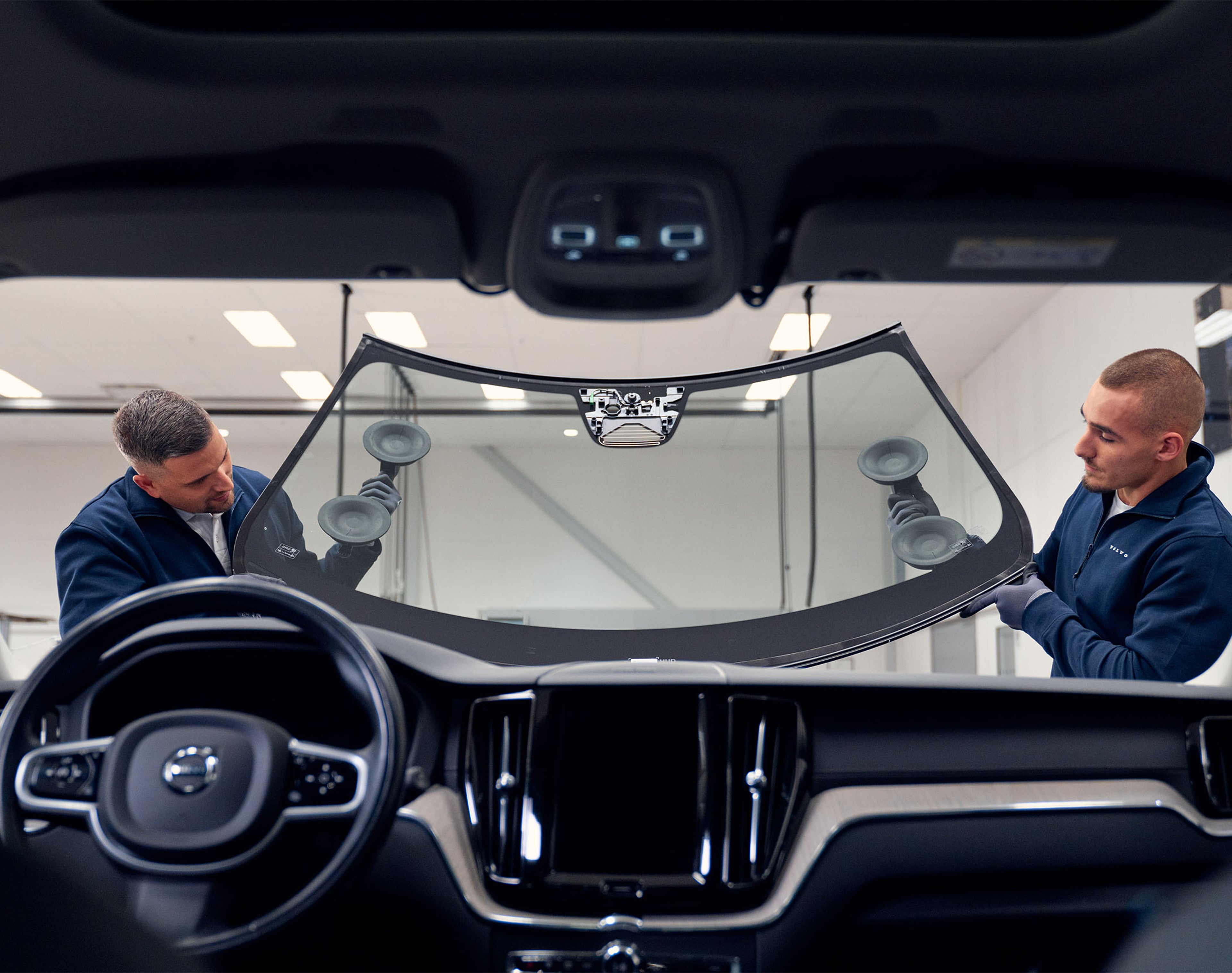 Volo windshield replacement