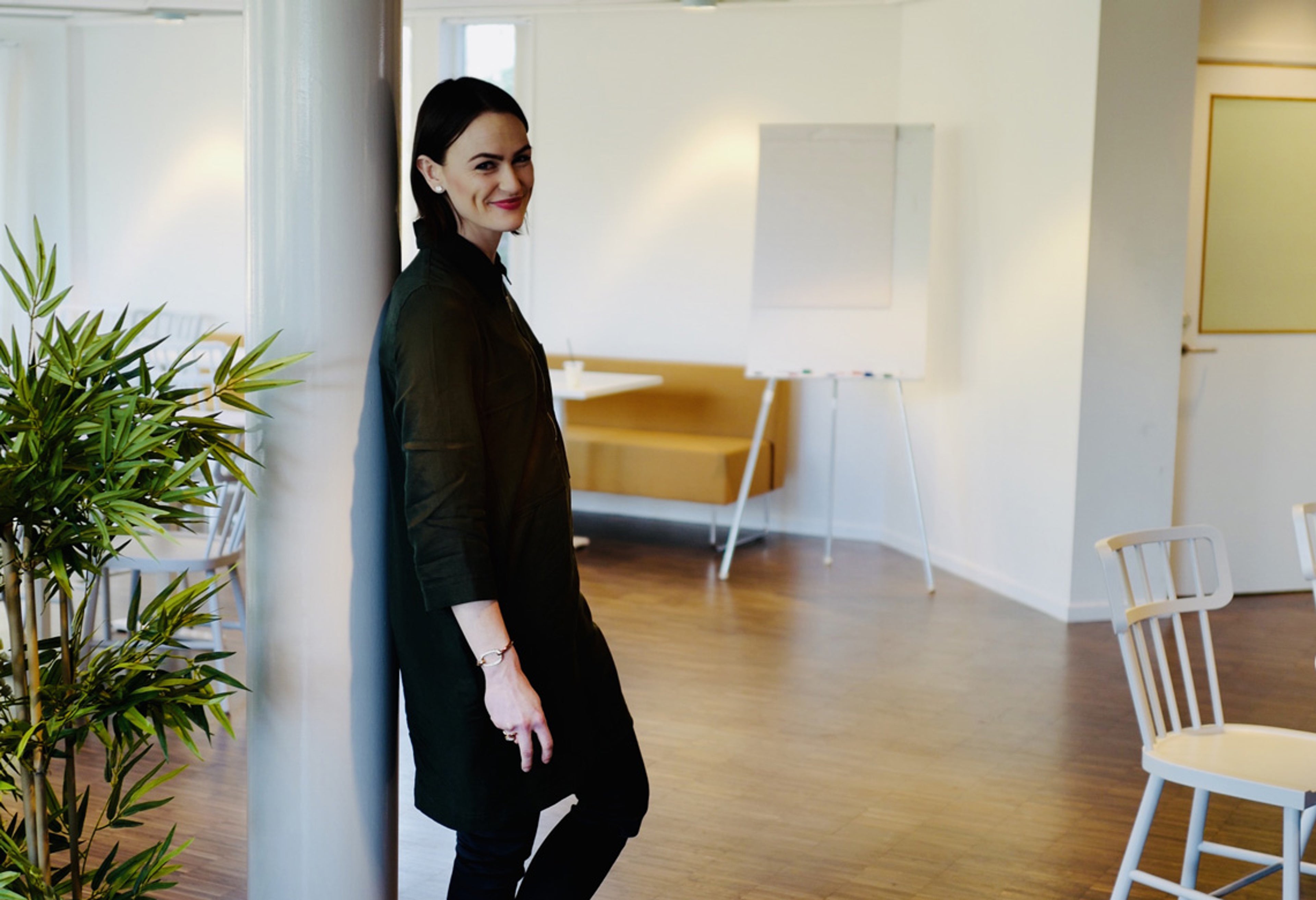 Leende kvinna
