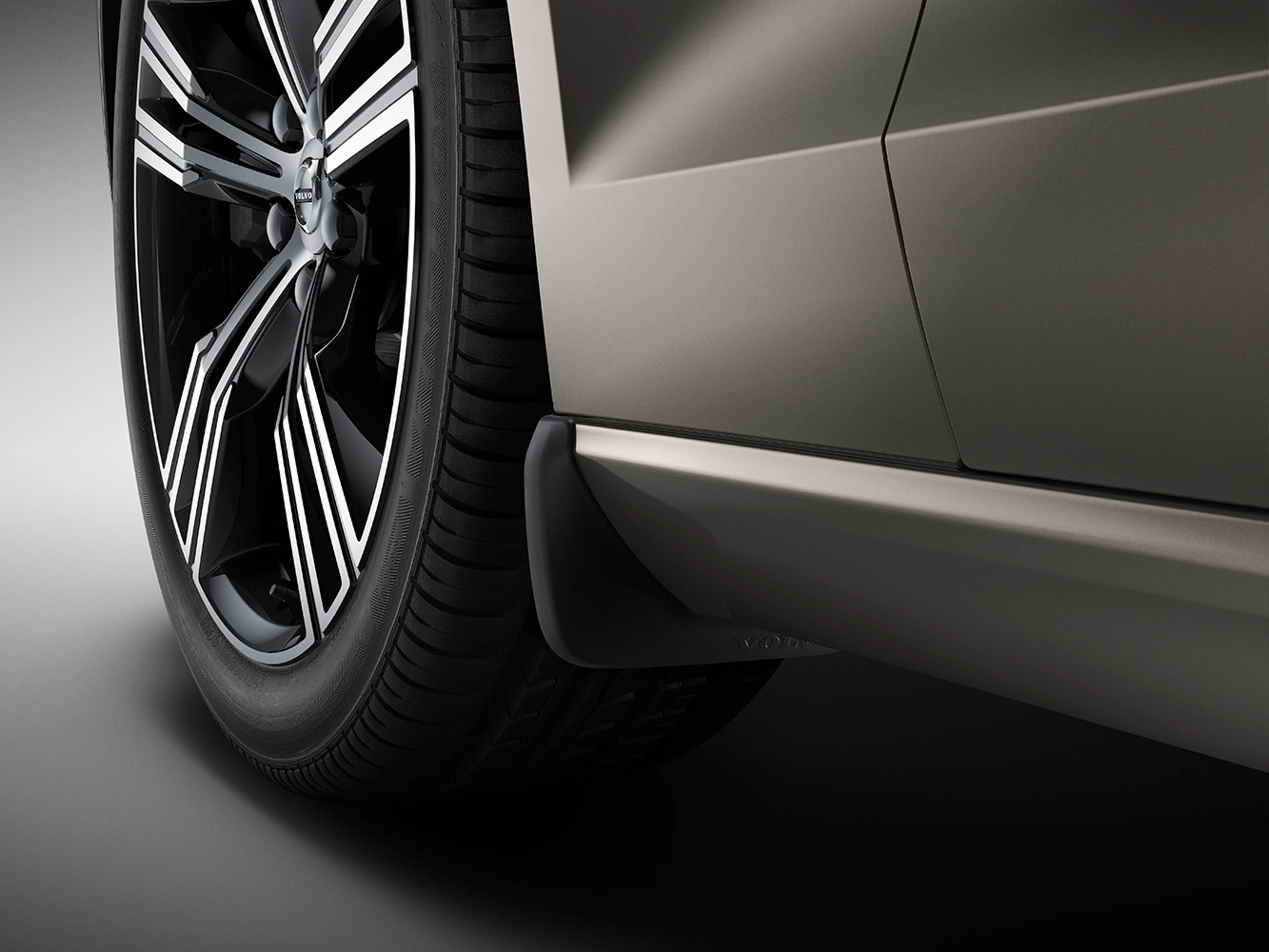 Accessoire pare-boue premium pour break Volvo V60
