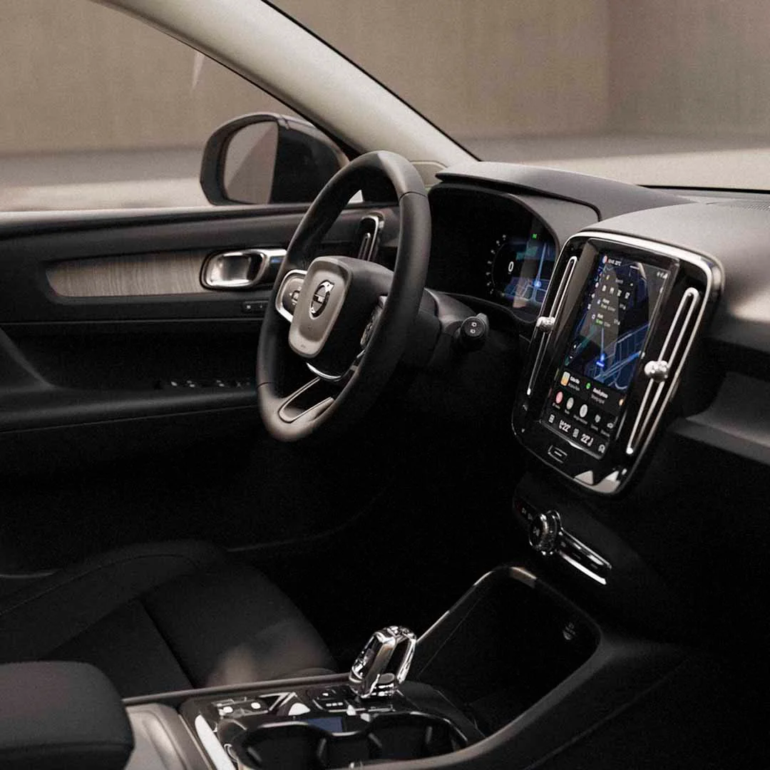 Volvo XC40 interior pantalla central
