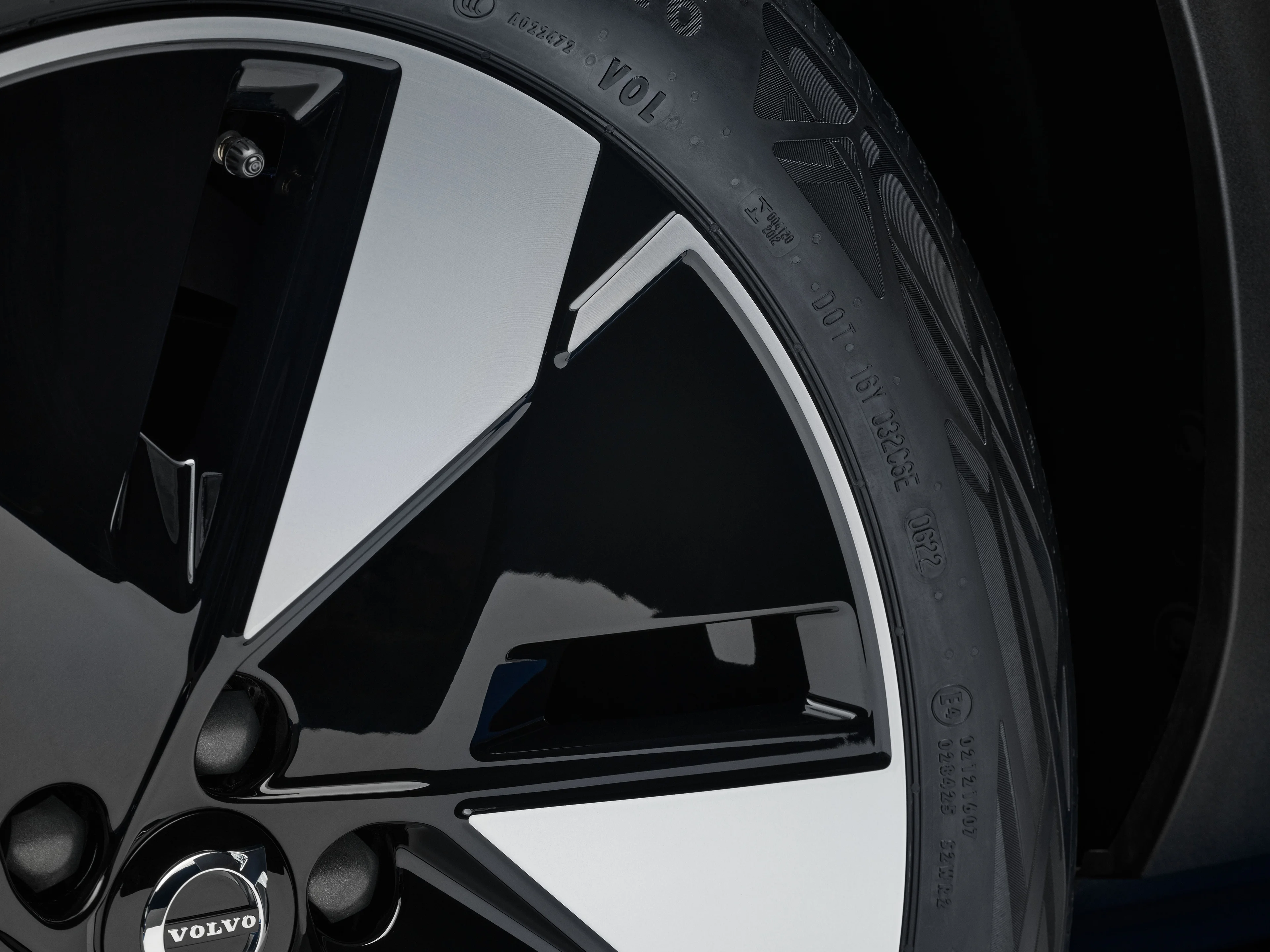 Volvo | Assicurazione pneumatici