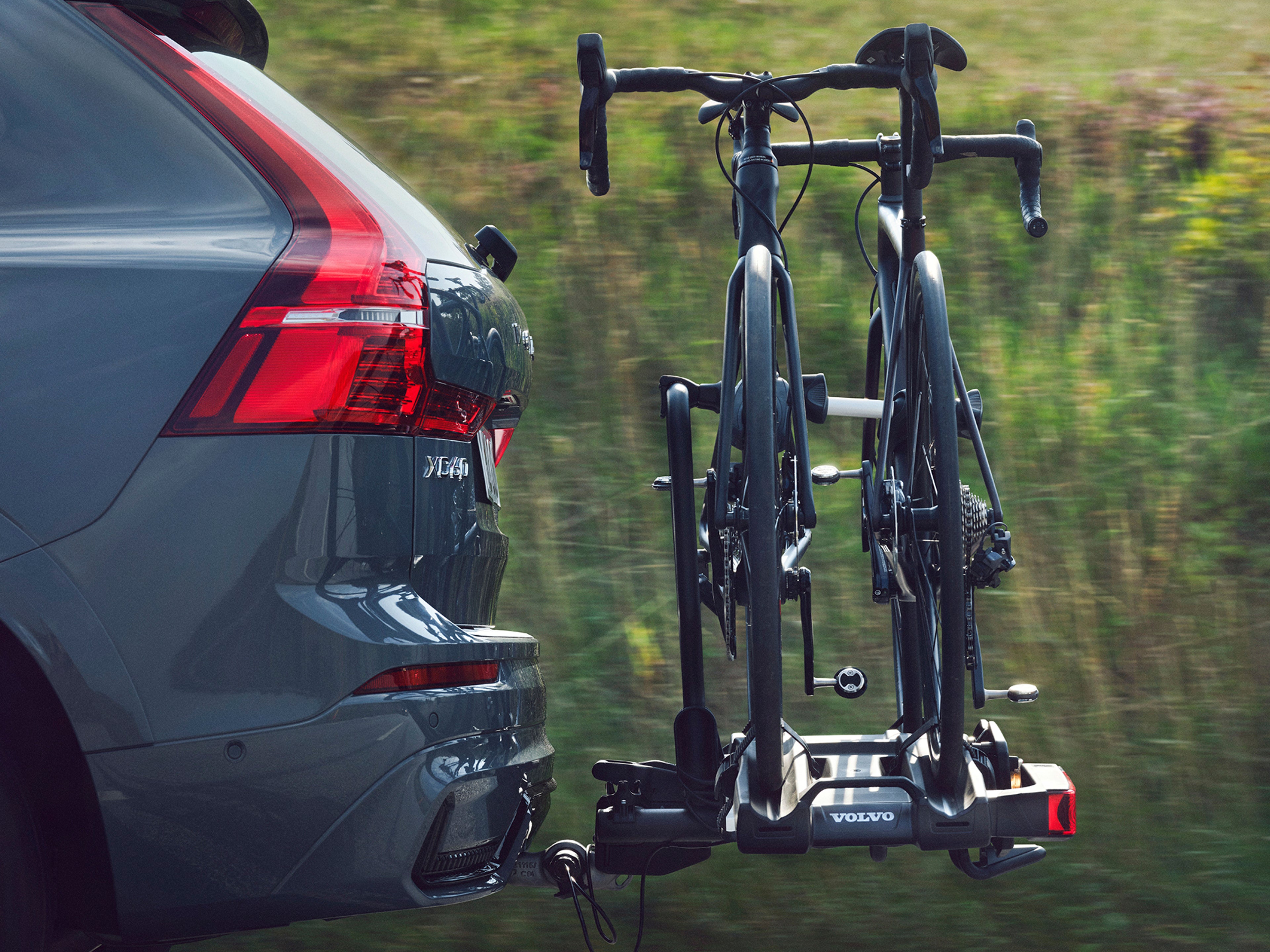 Portabicicletas trasero.