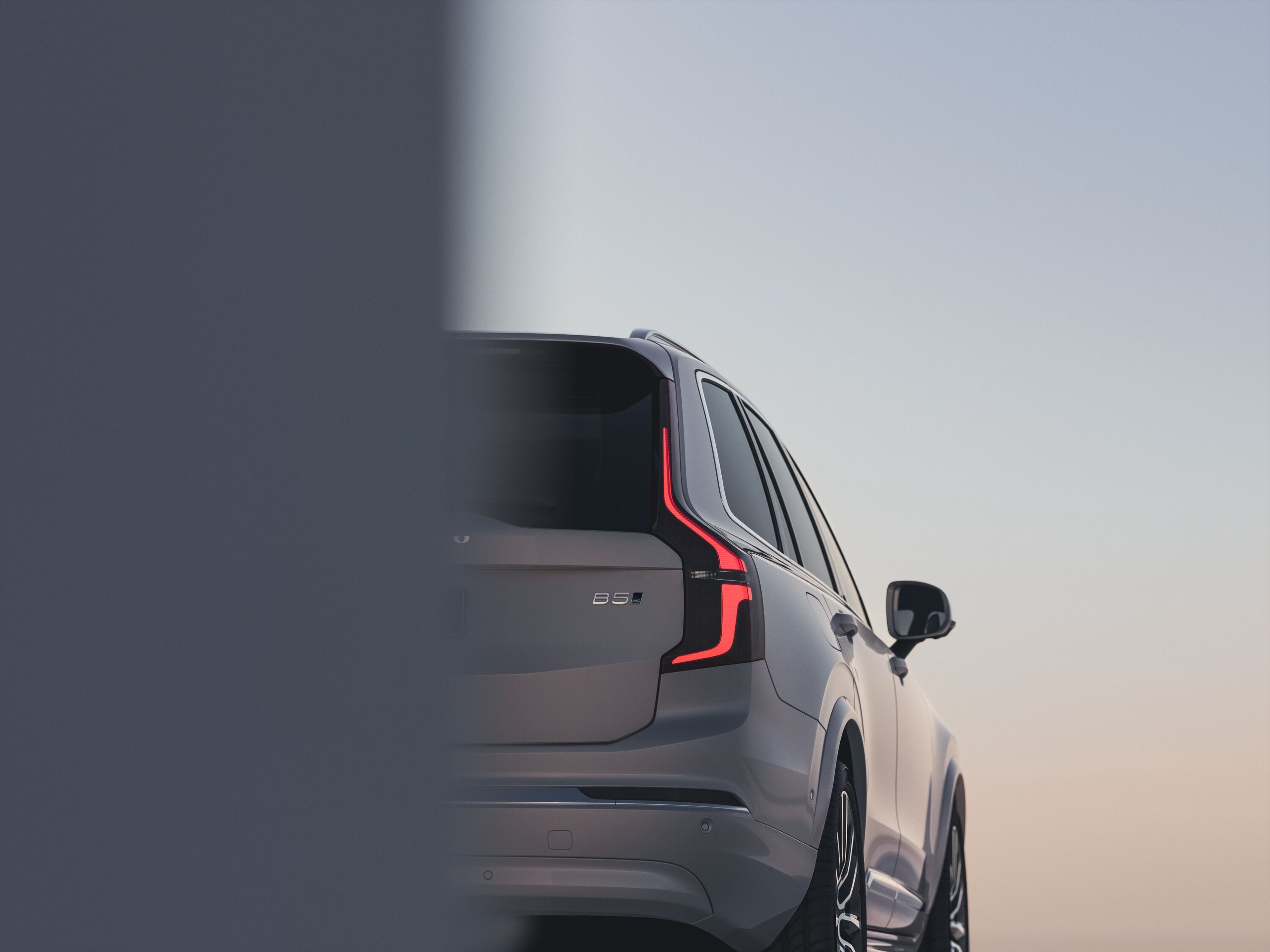 Detailný pohľad na zadné svetlo Volvo XC90
