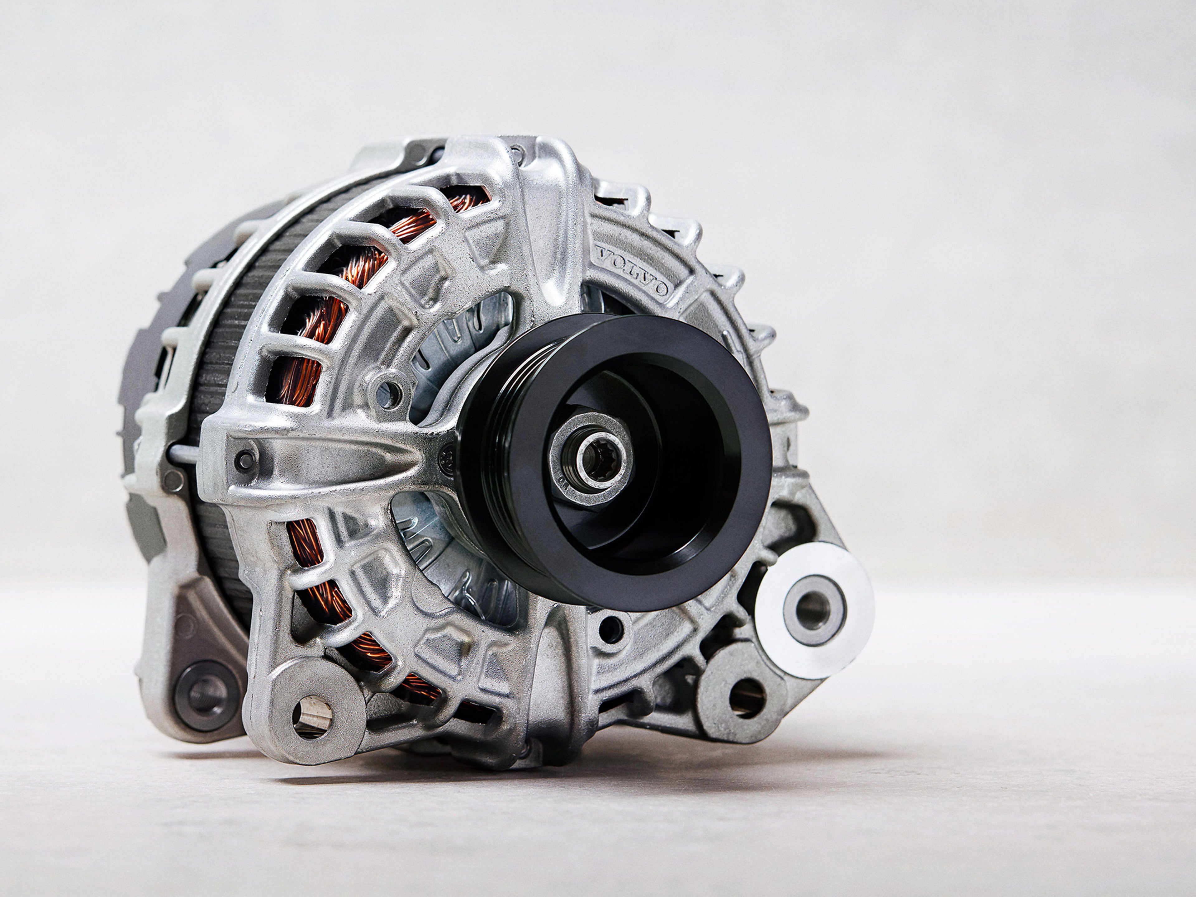 Turbo volvo original num estudio branco