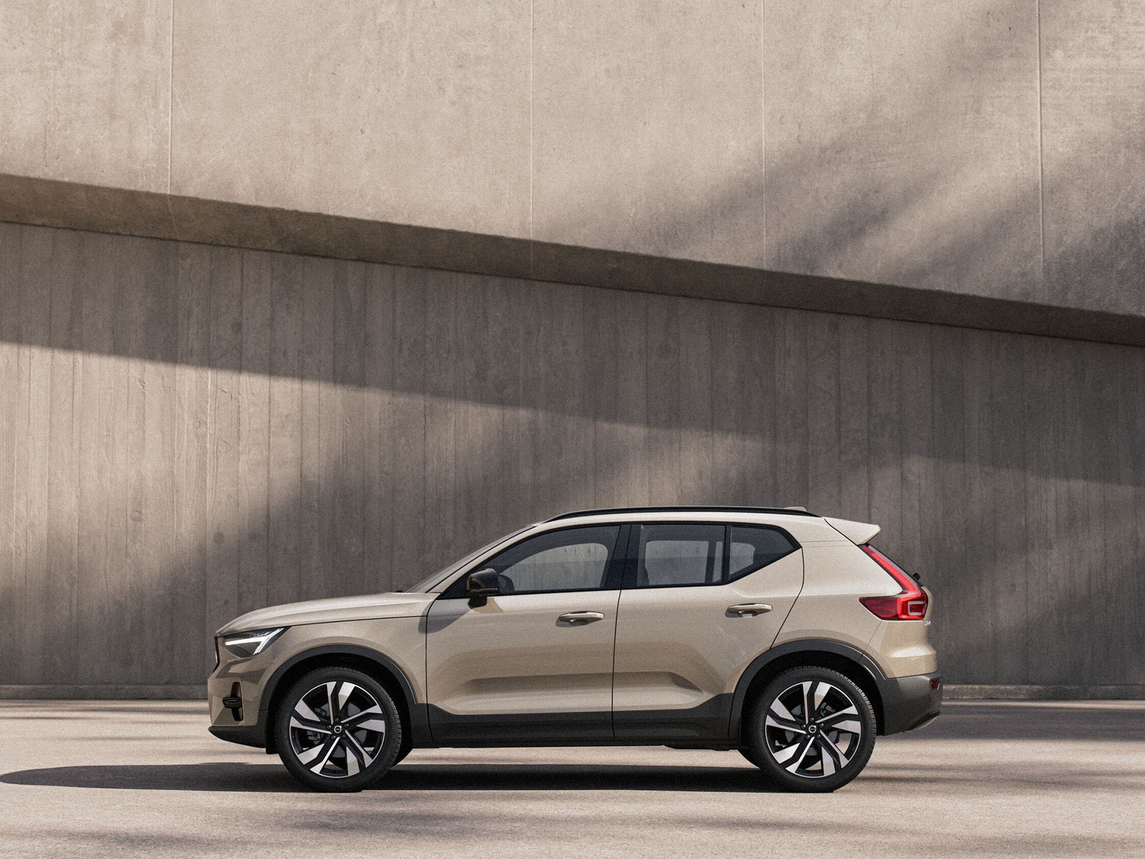 Perfil XC40 sand dune