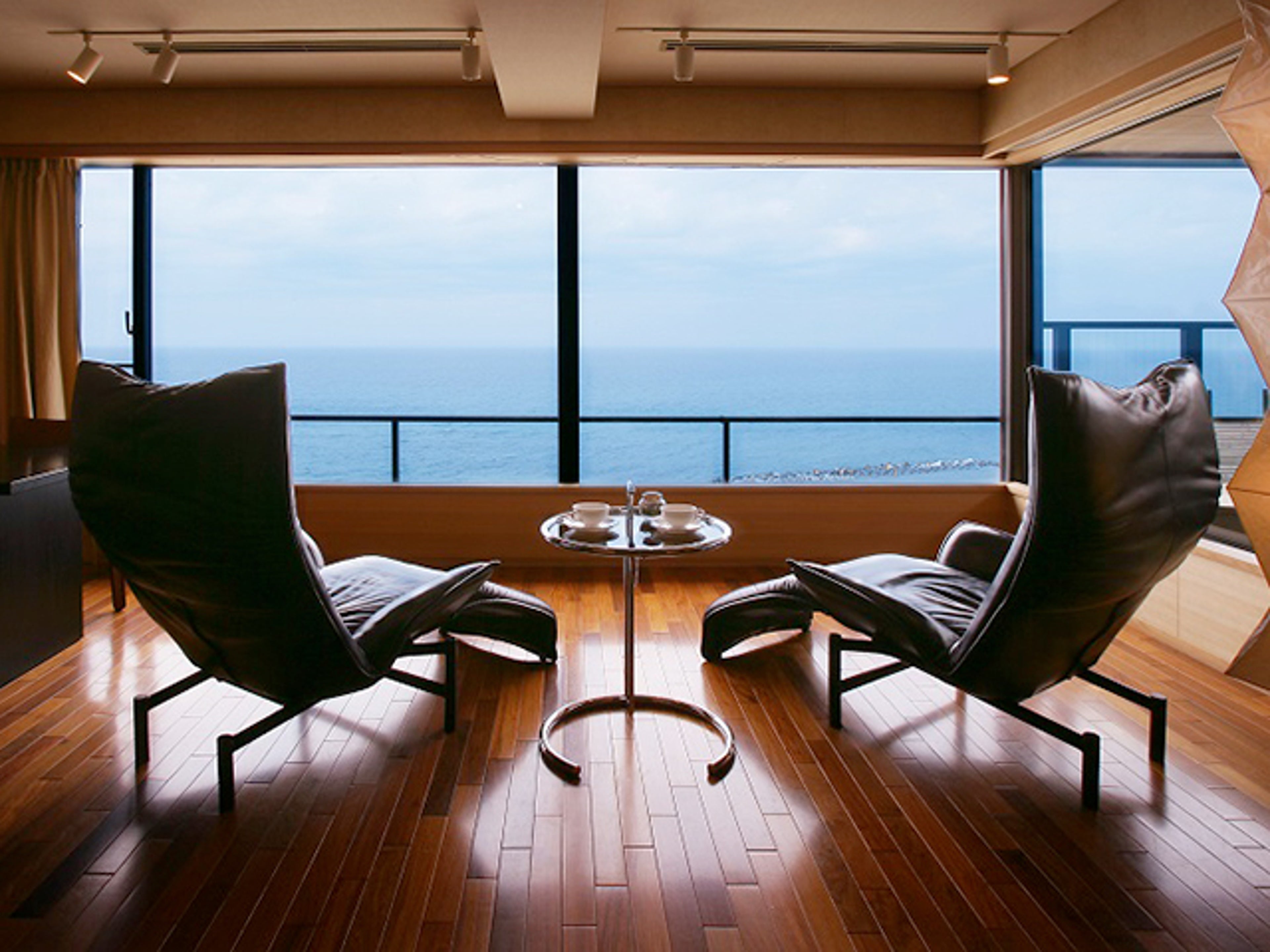 游水亭いさごや