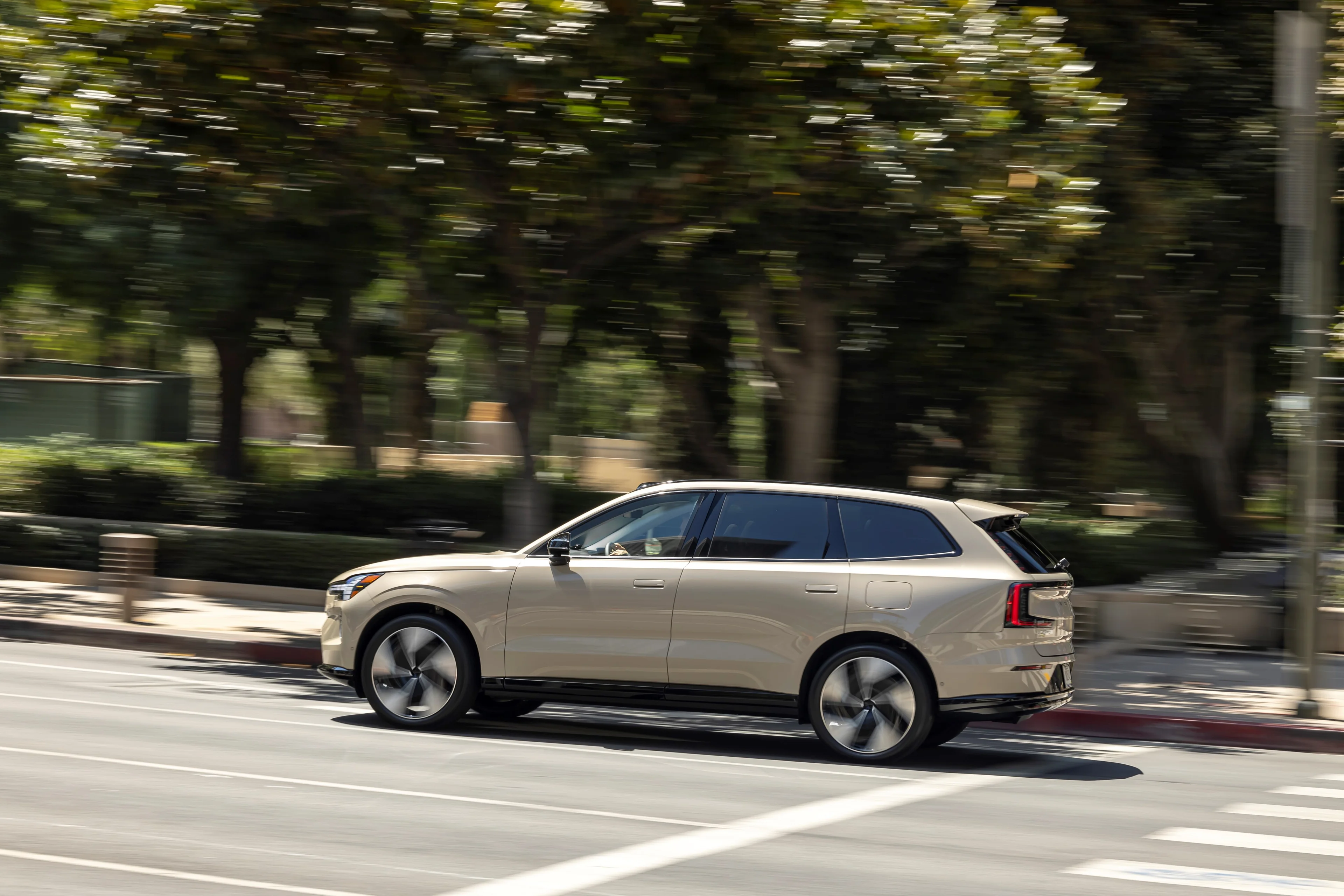 Volvo EX90 ID.nl