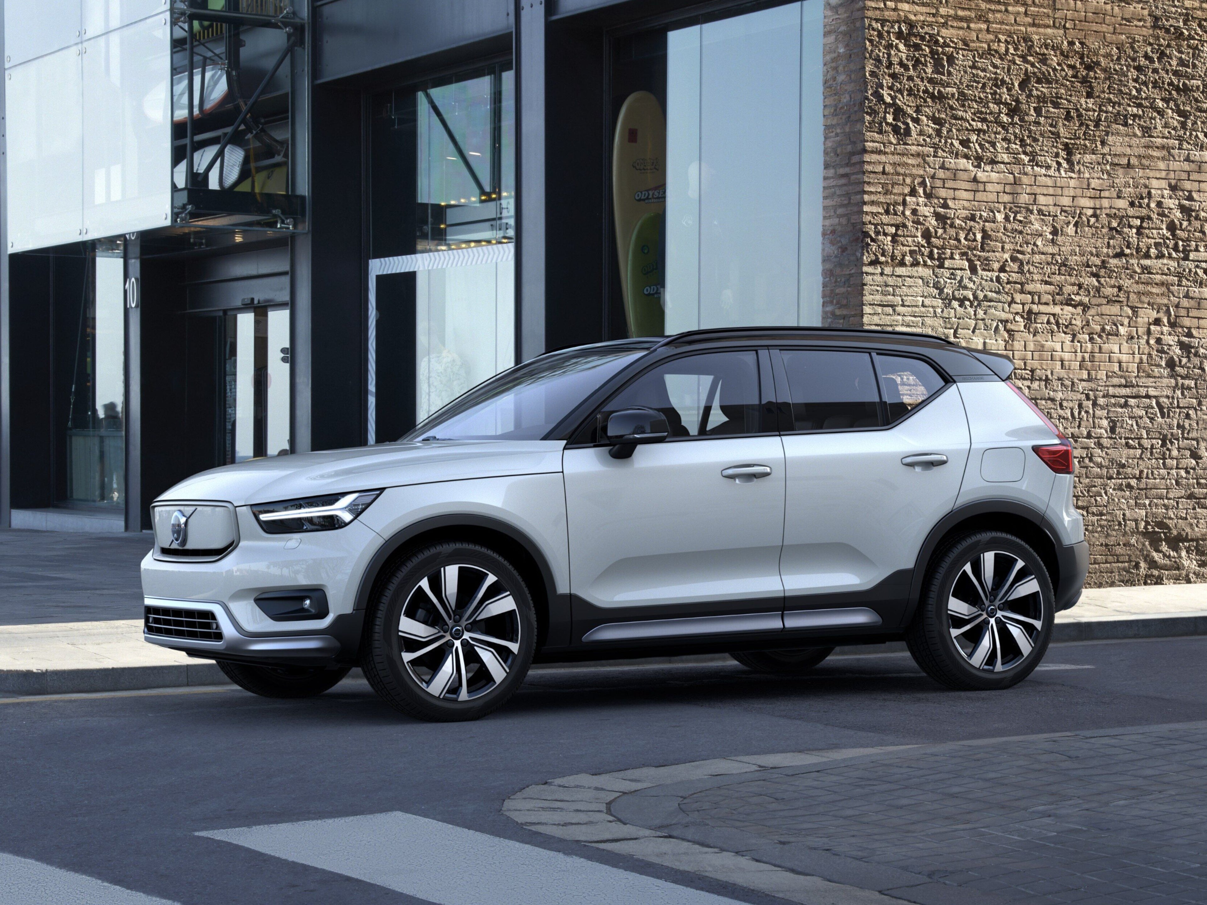 Volvo XC40 BEV