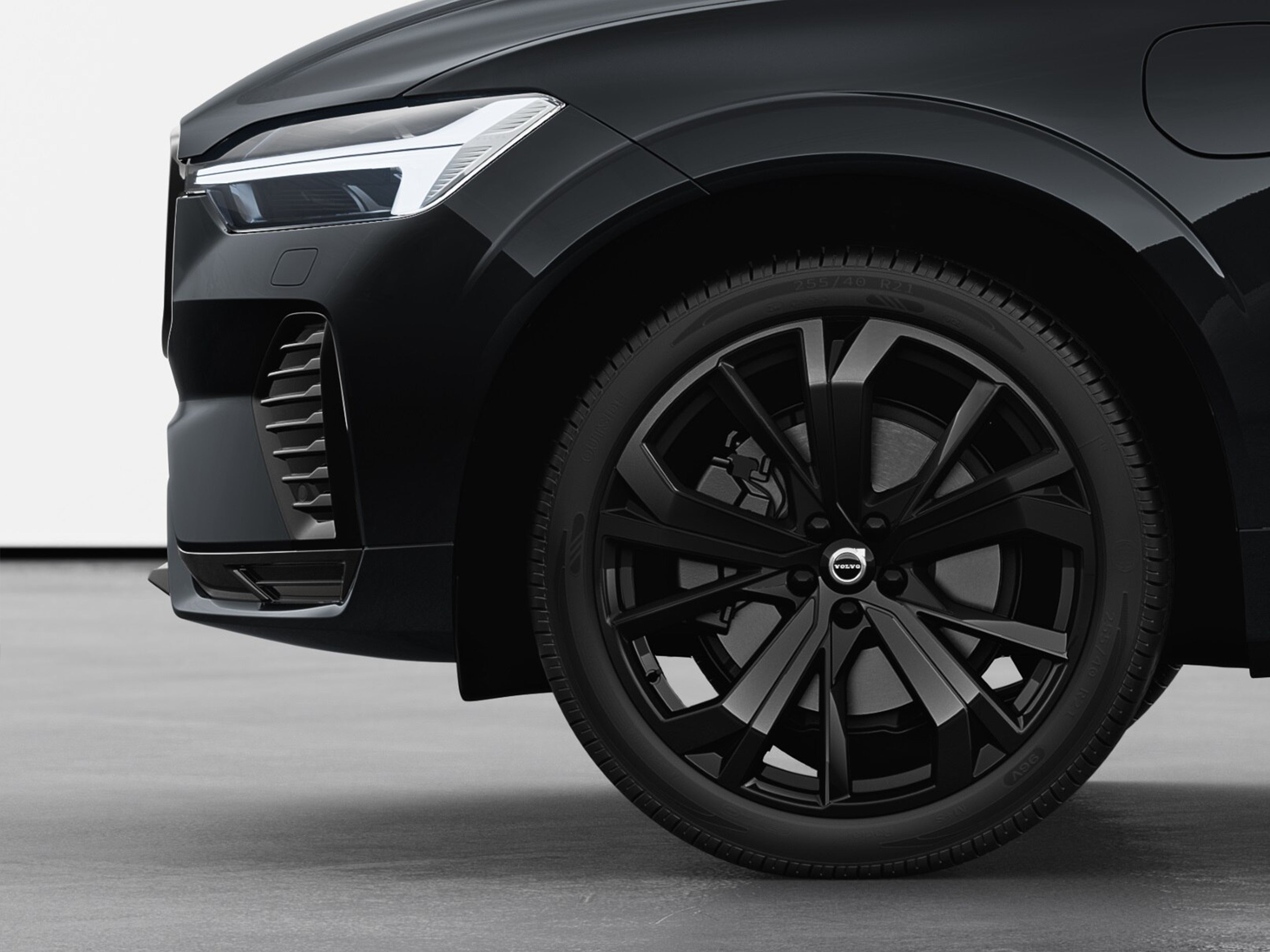 Volvo black side exterior details