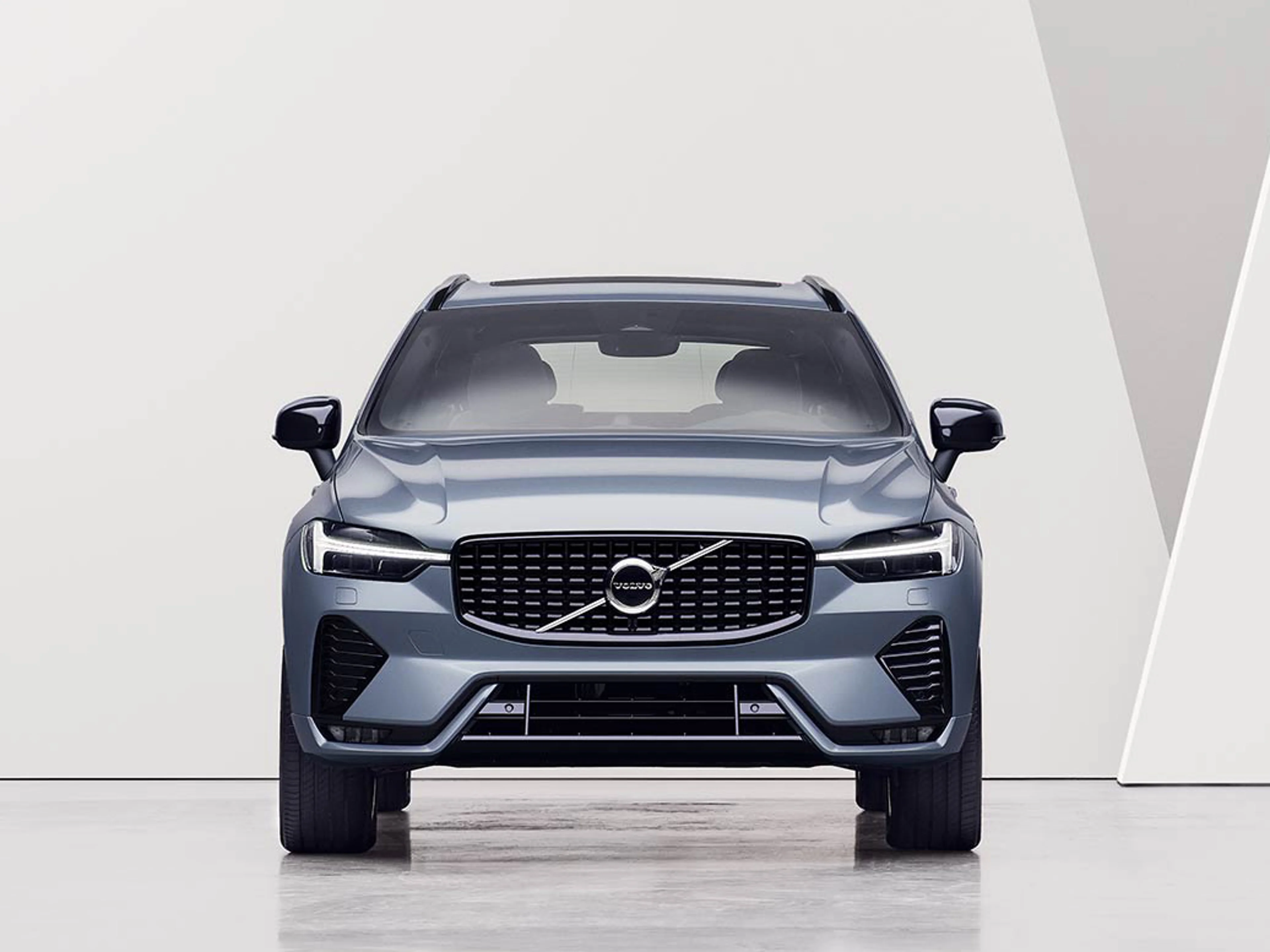 Volvo XC60 a noleggio per aziende e liberi professionisti