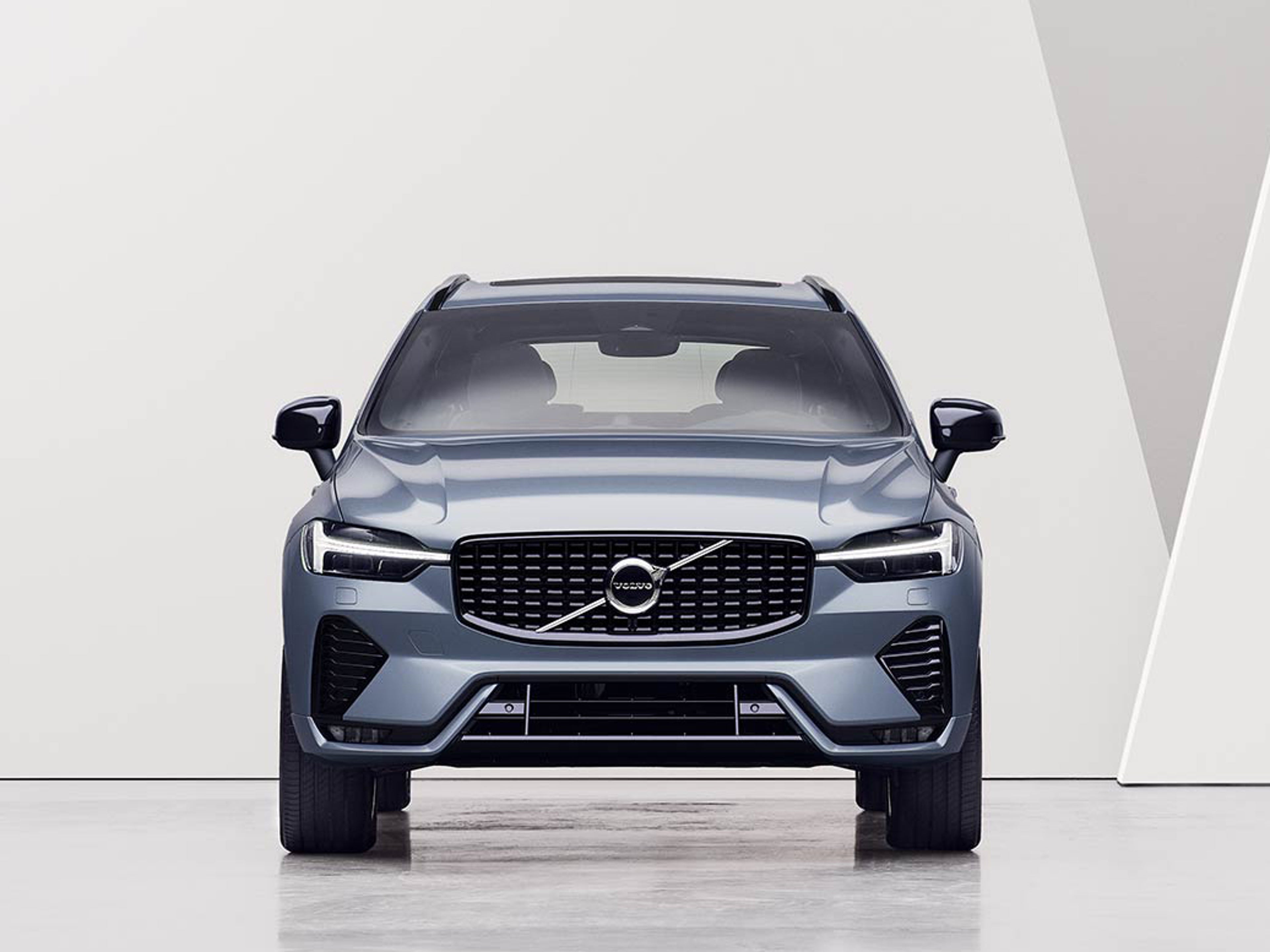 Volvo XC60 a noleggio per aziende e liberi professionisti