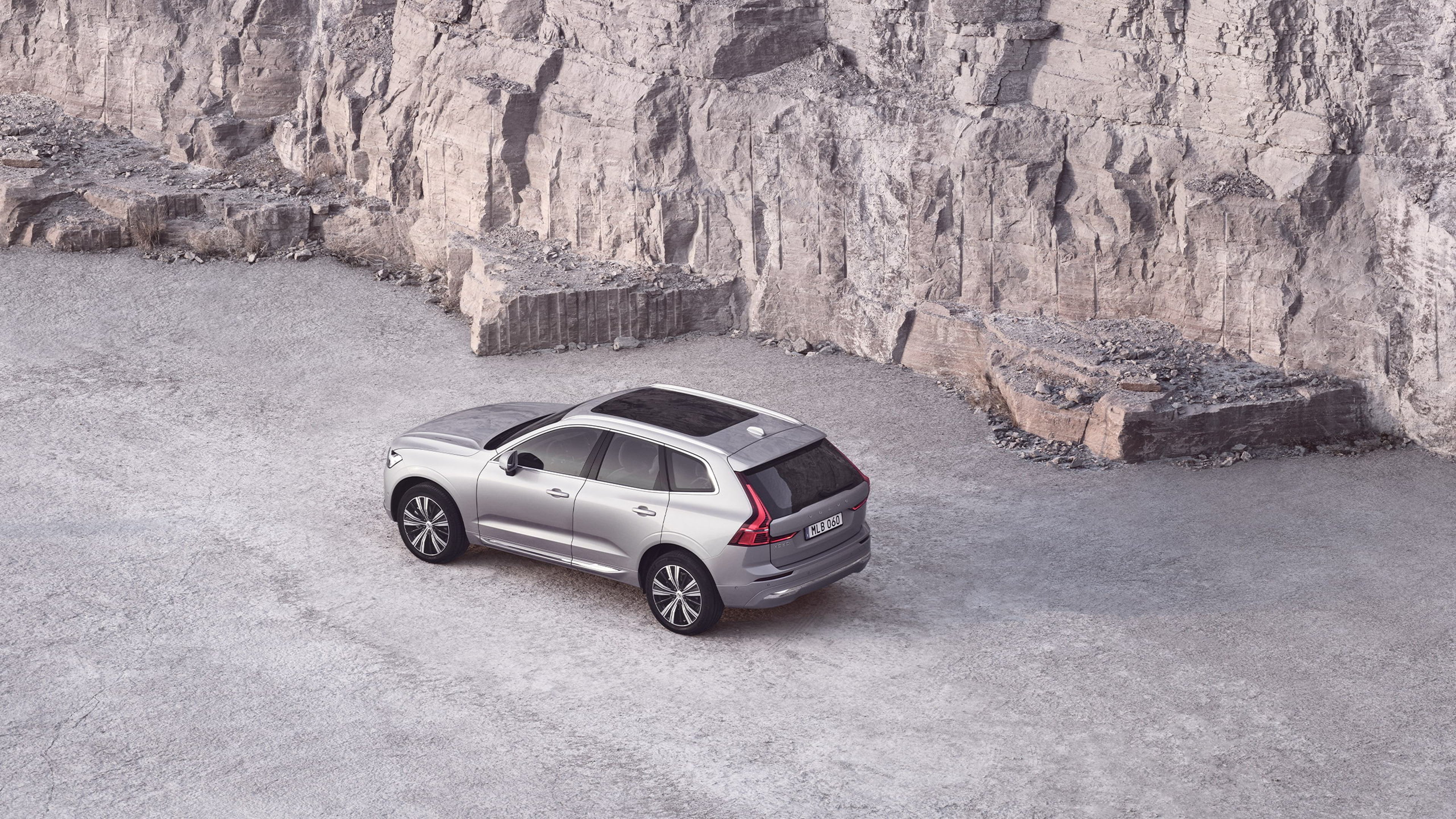 XC60 B4 (D) FWD Automatico Core MY24