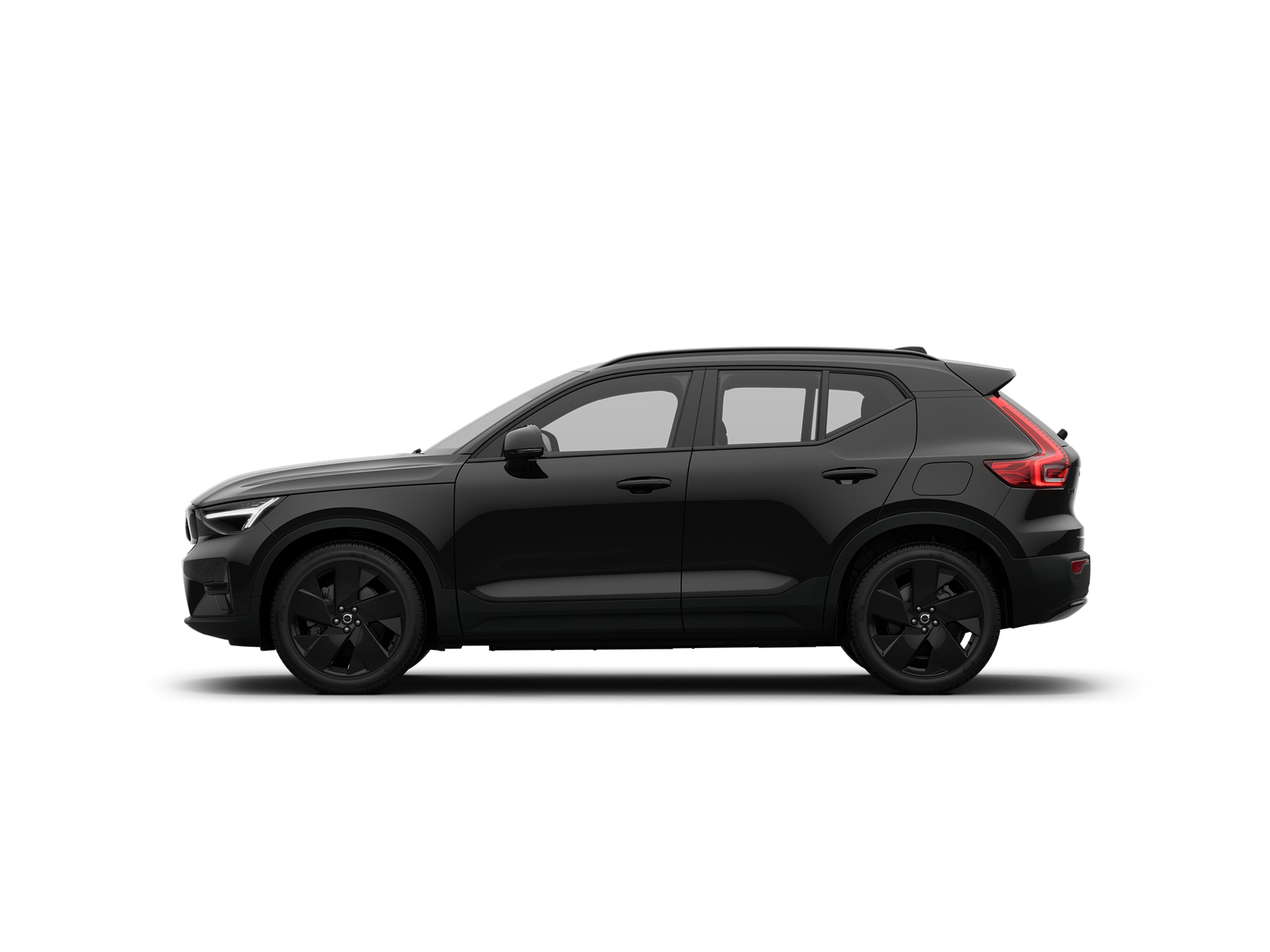 Seitliche Ansicht eines vollelktrischen Volvo EX40 Black Edition in Onyx Black