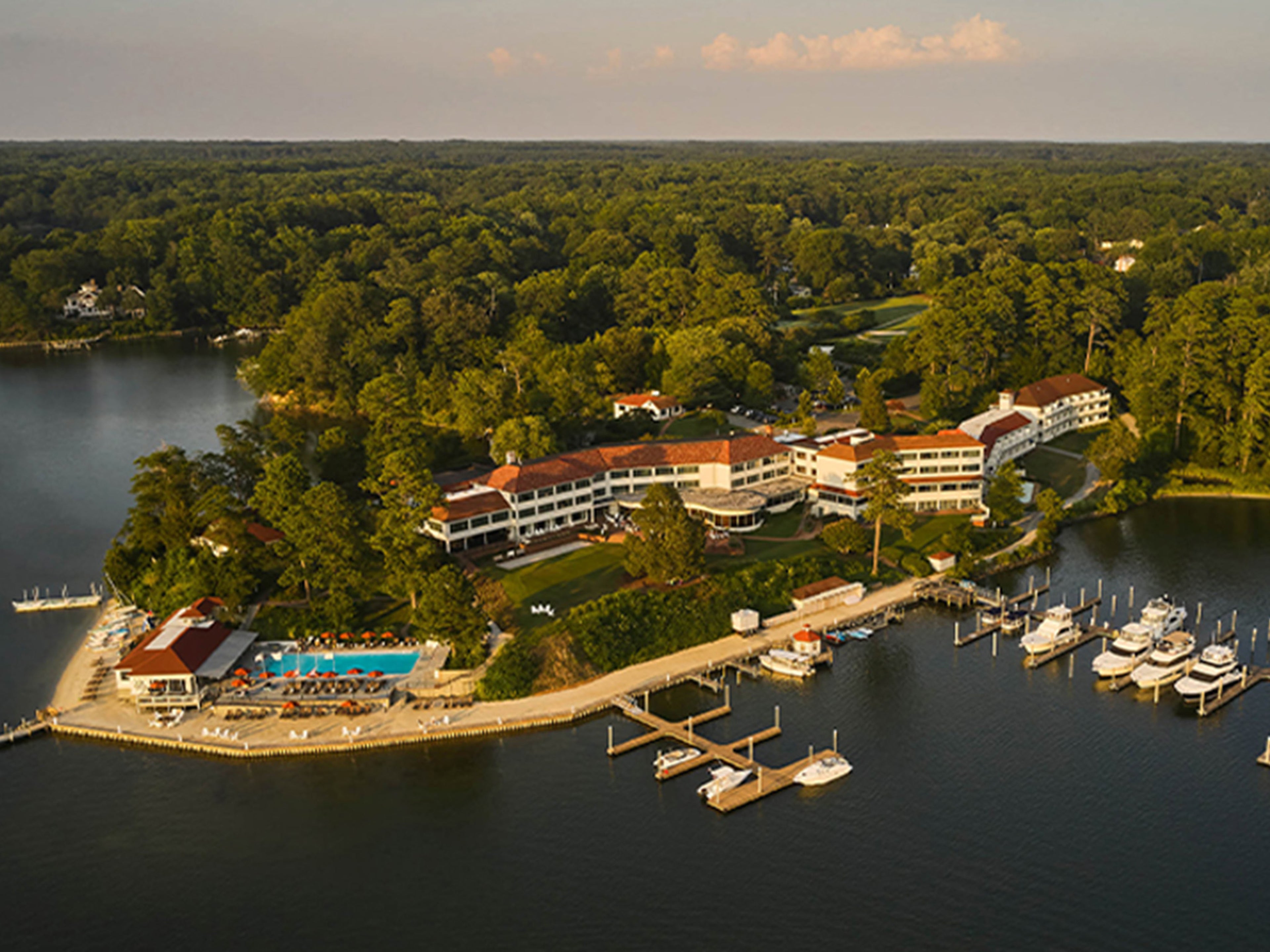 Tides Inn