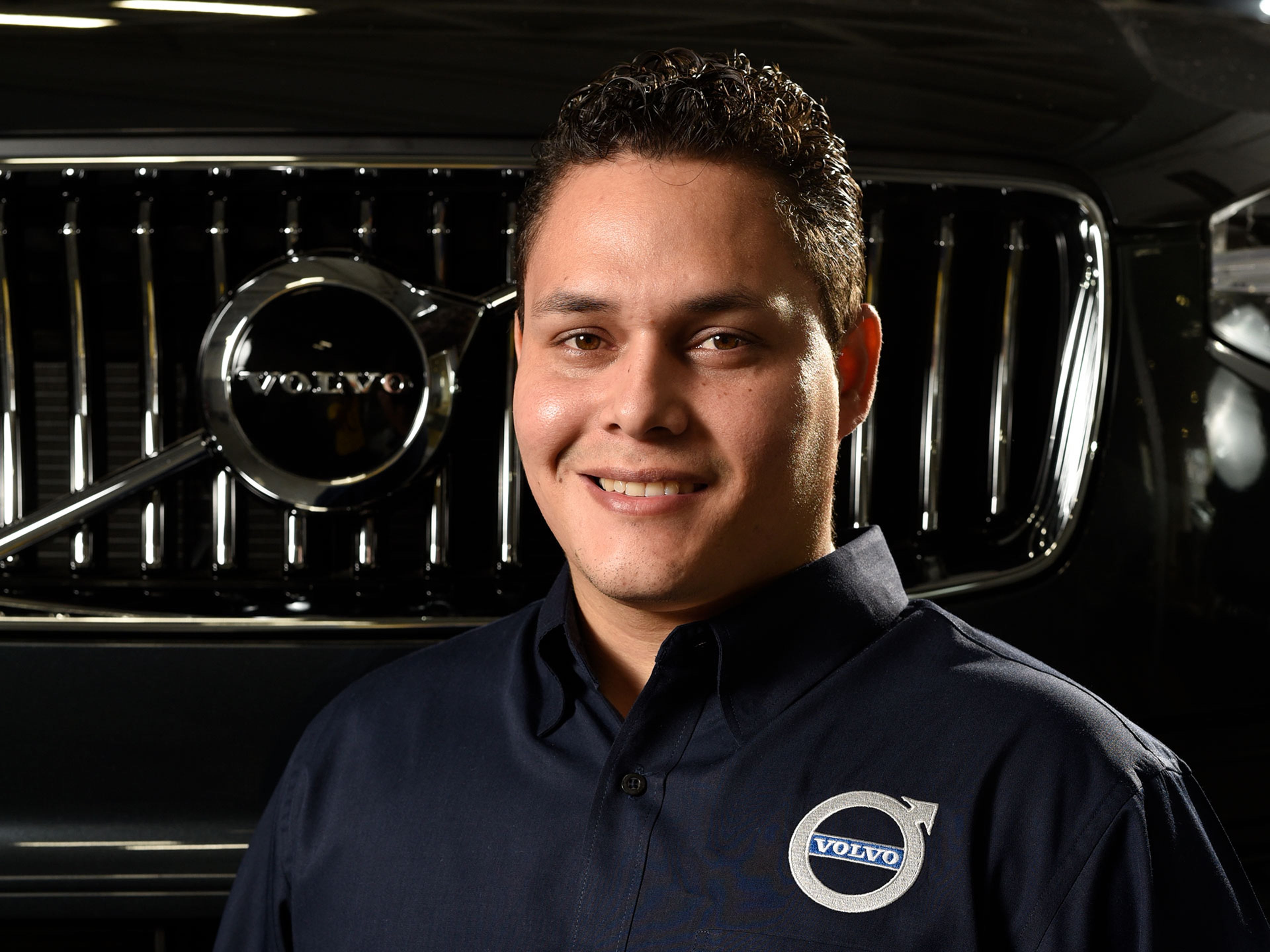 Emanuel Mendoza | Técnico de Servicio