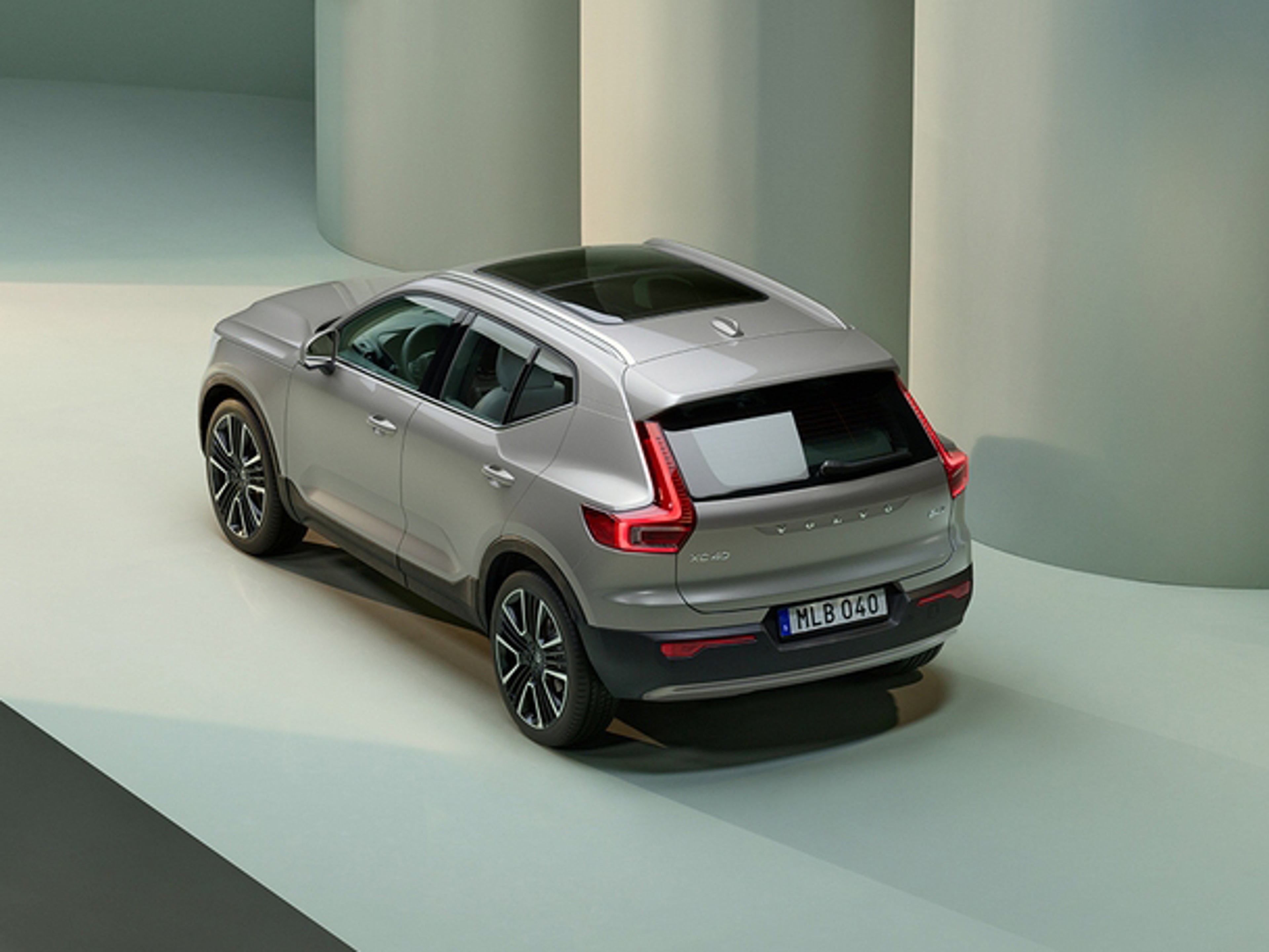 Offerte Volvo | Noleggio a lungo termine per privati | XC40 Mild Hybrid