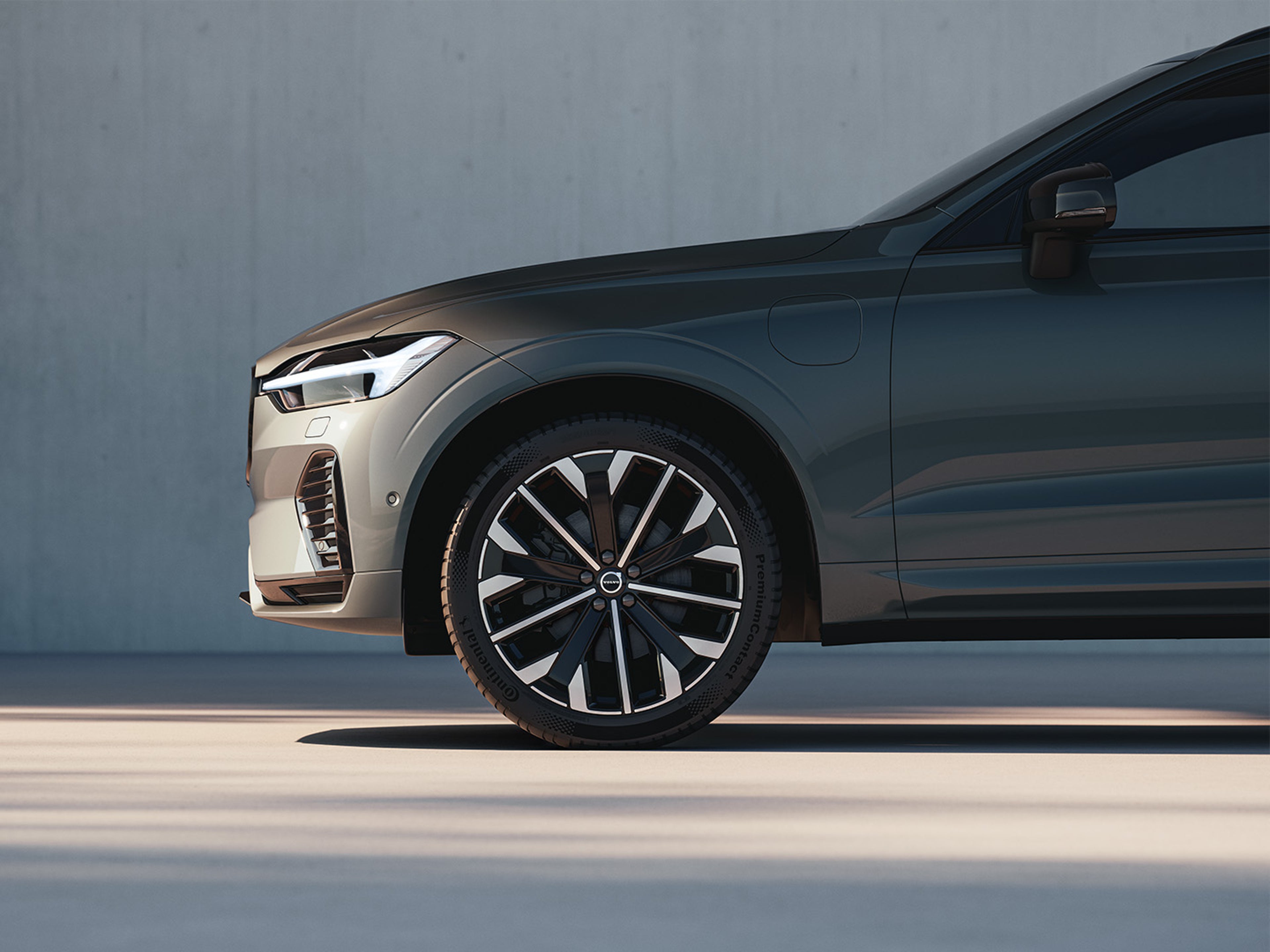 Wheel profile of a Volvo XC60 in Forest Lake colour