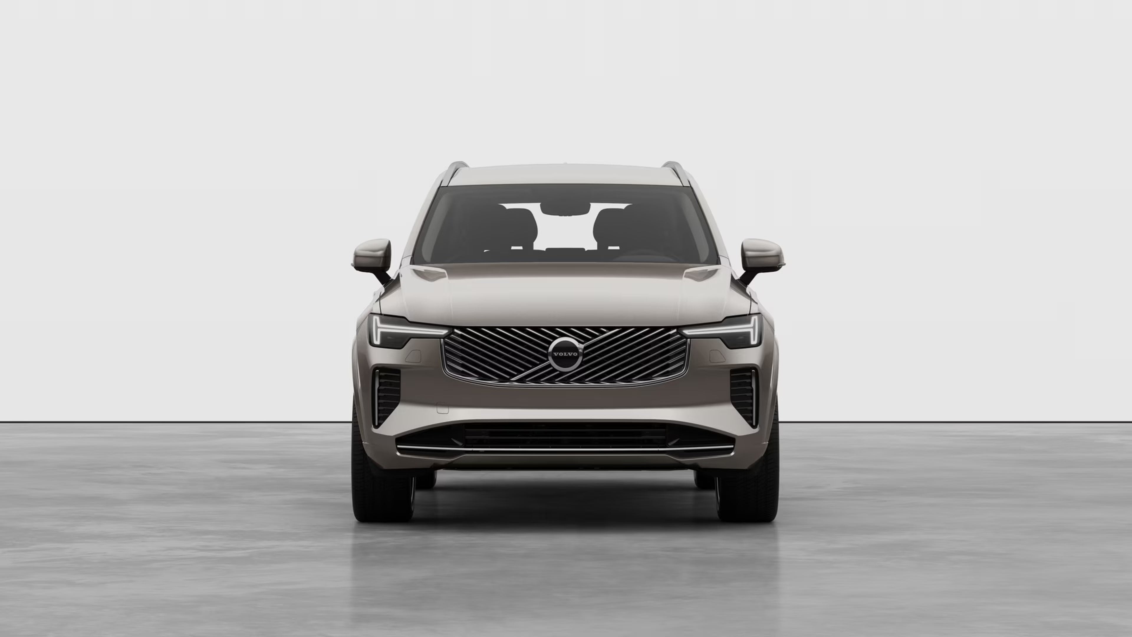 Volvo XC90 7 мест и бензиновым двигателем