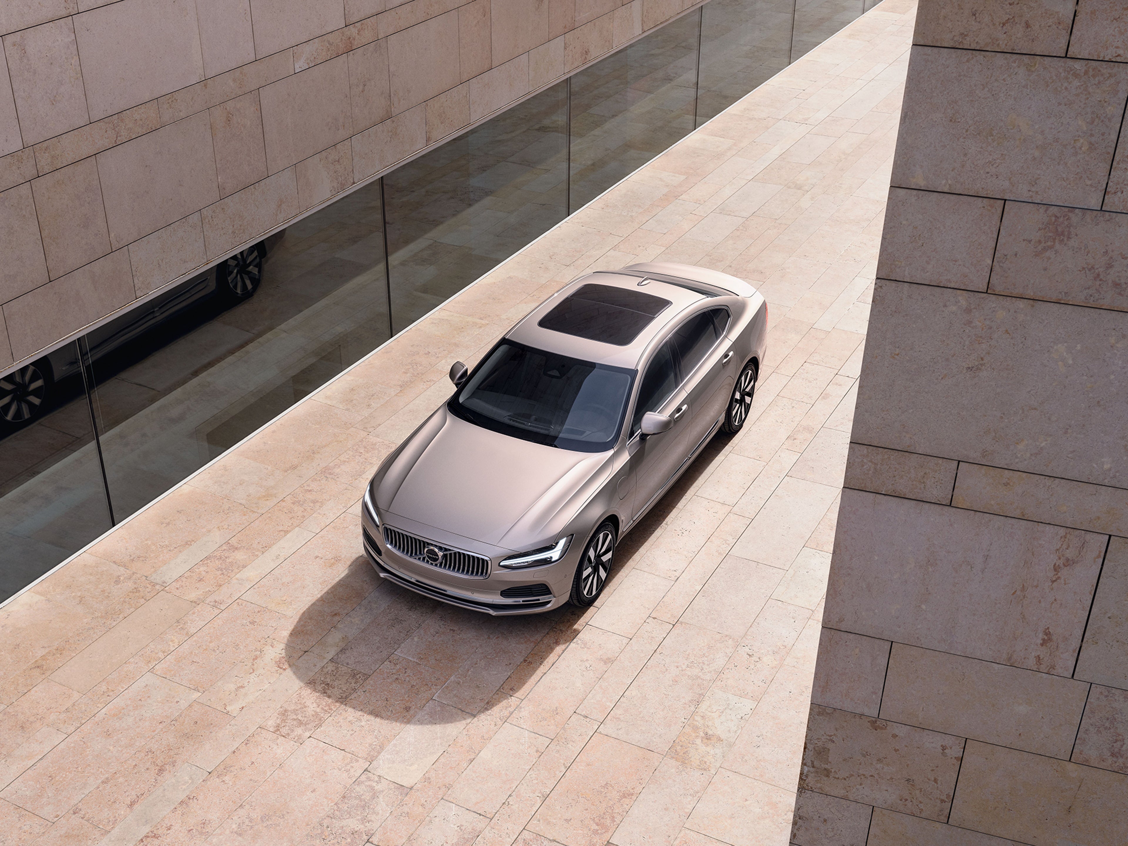 Der Volvo S90 Recharge
