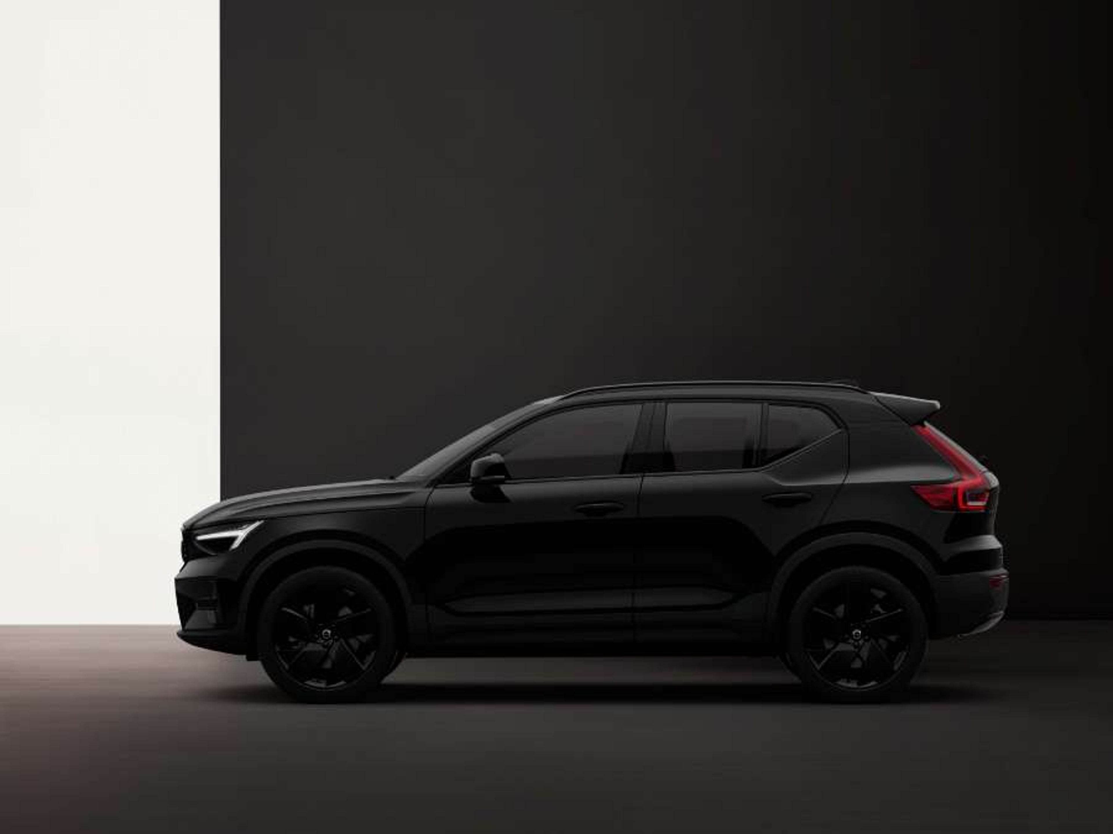xc40 black