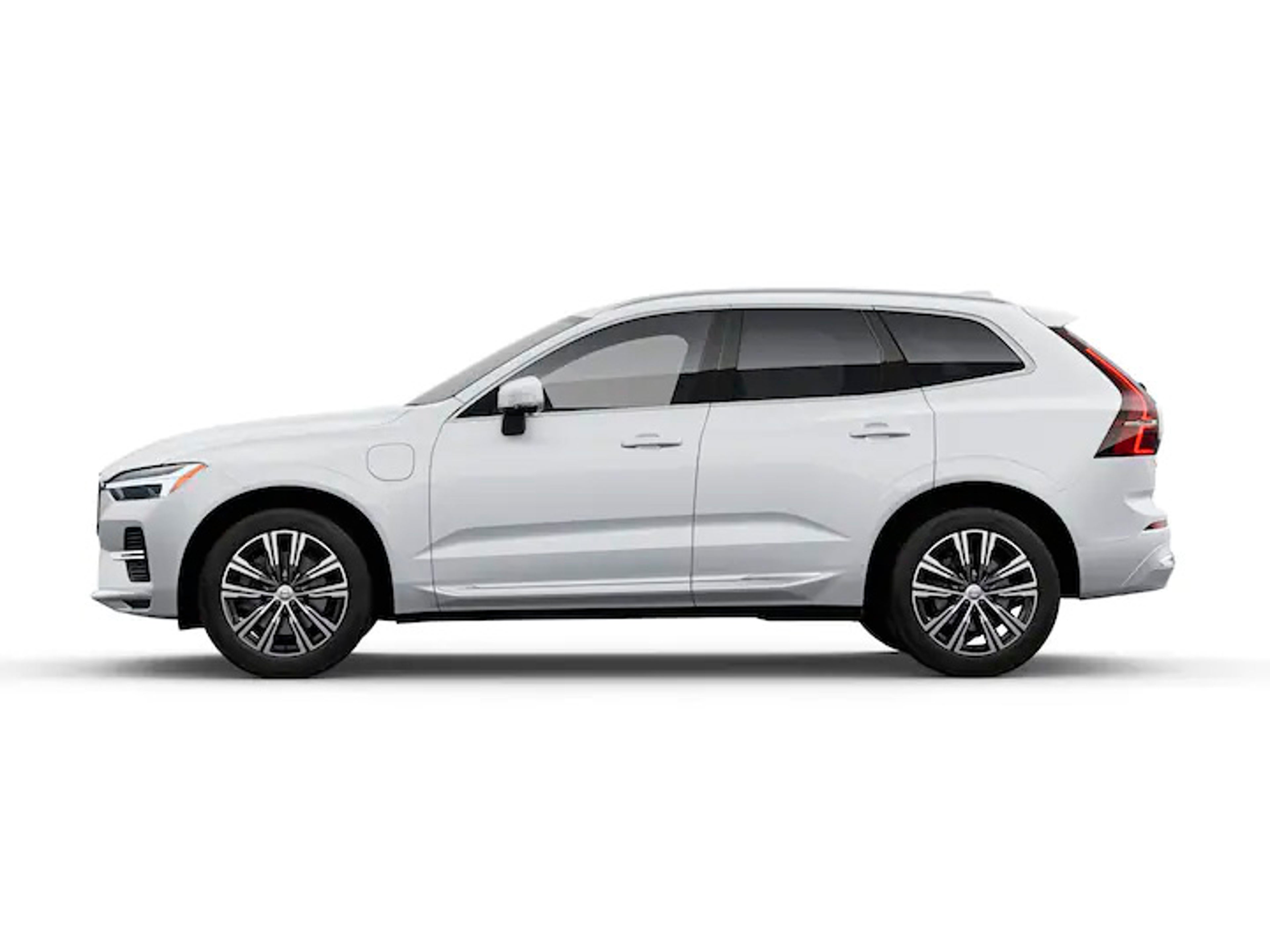 Volvo XC60 Recharge vista lateral
