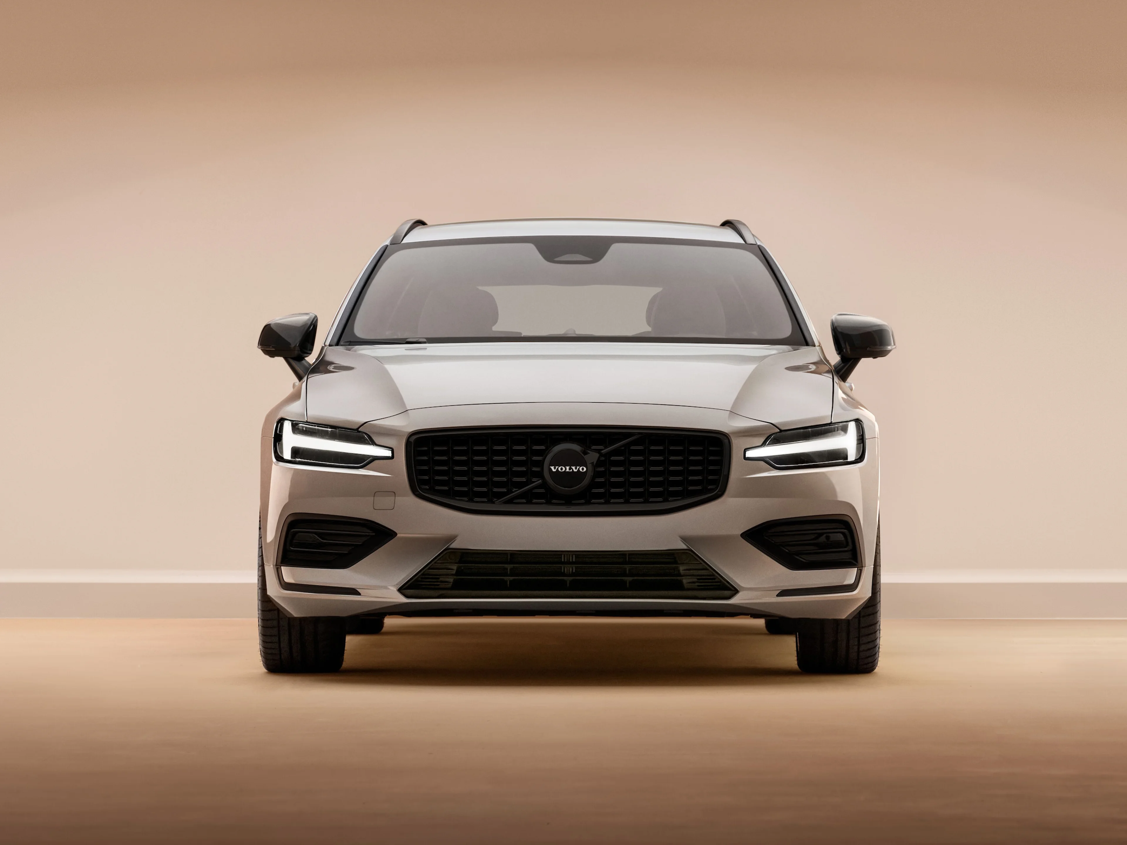 Volvo V60 Black Edition pack voorkant