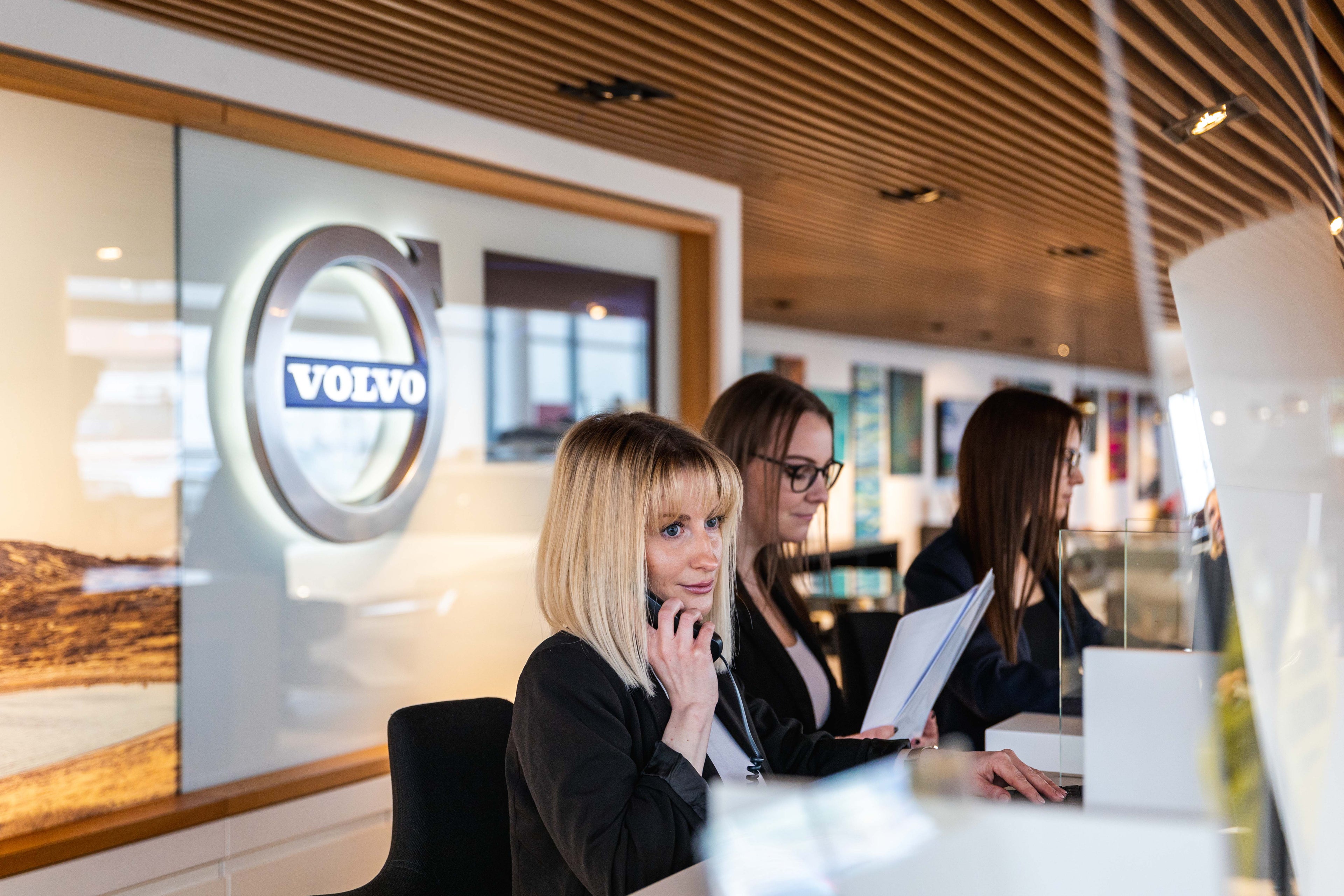 Volvo Galéria recepciója