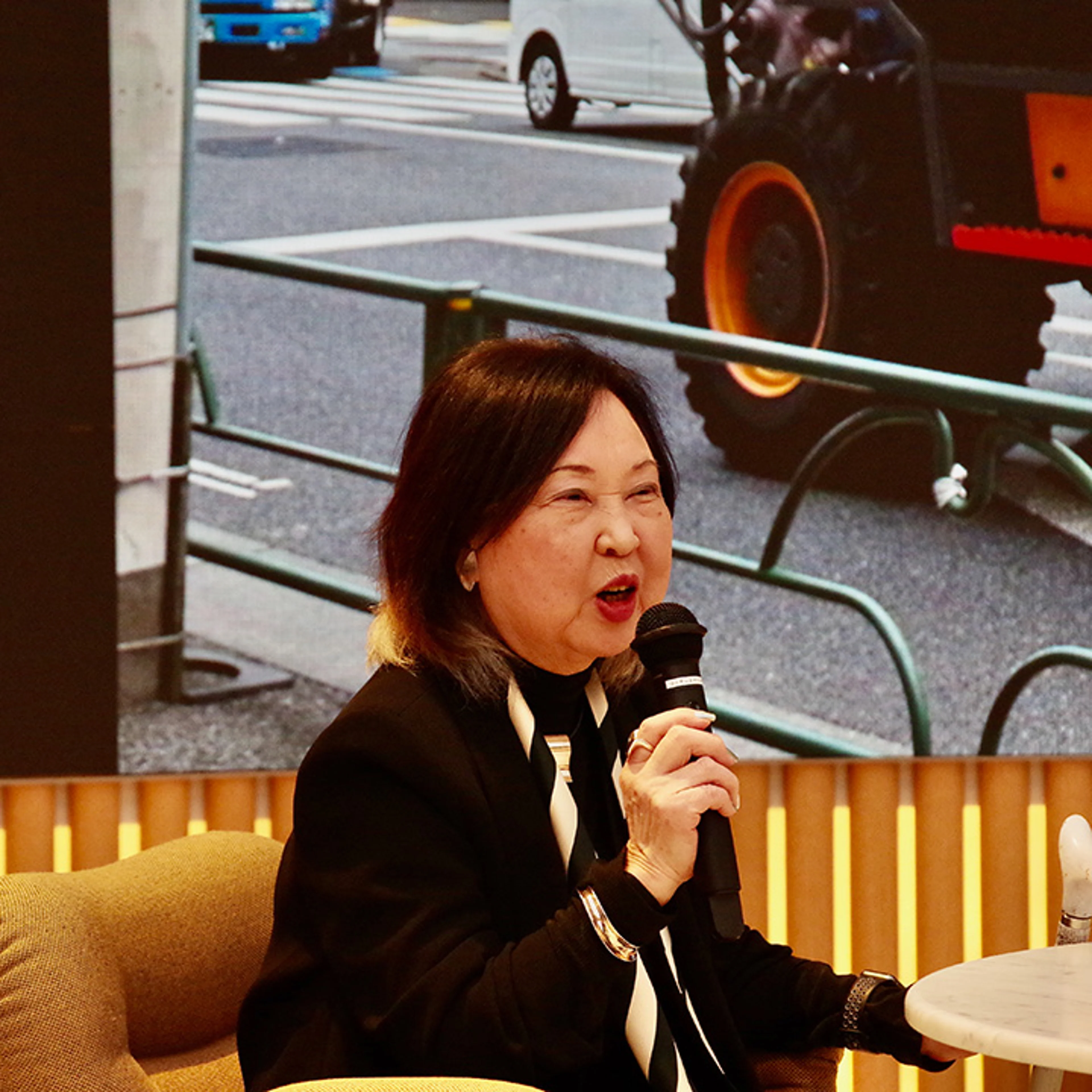 玲子さん