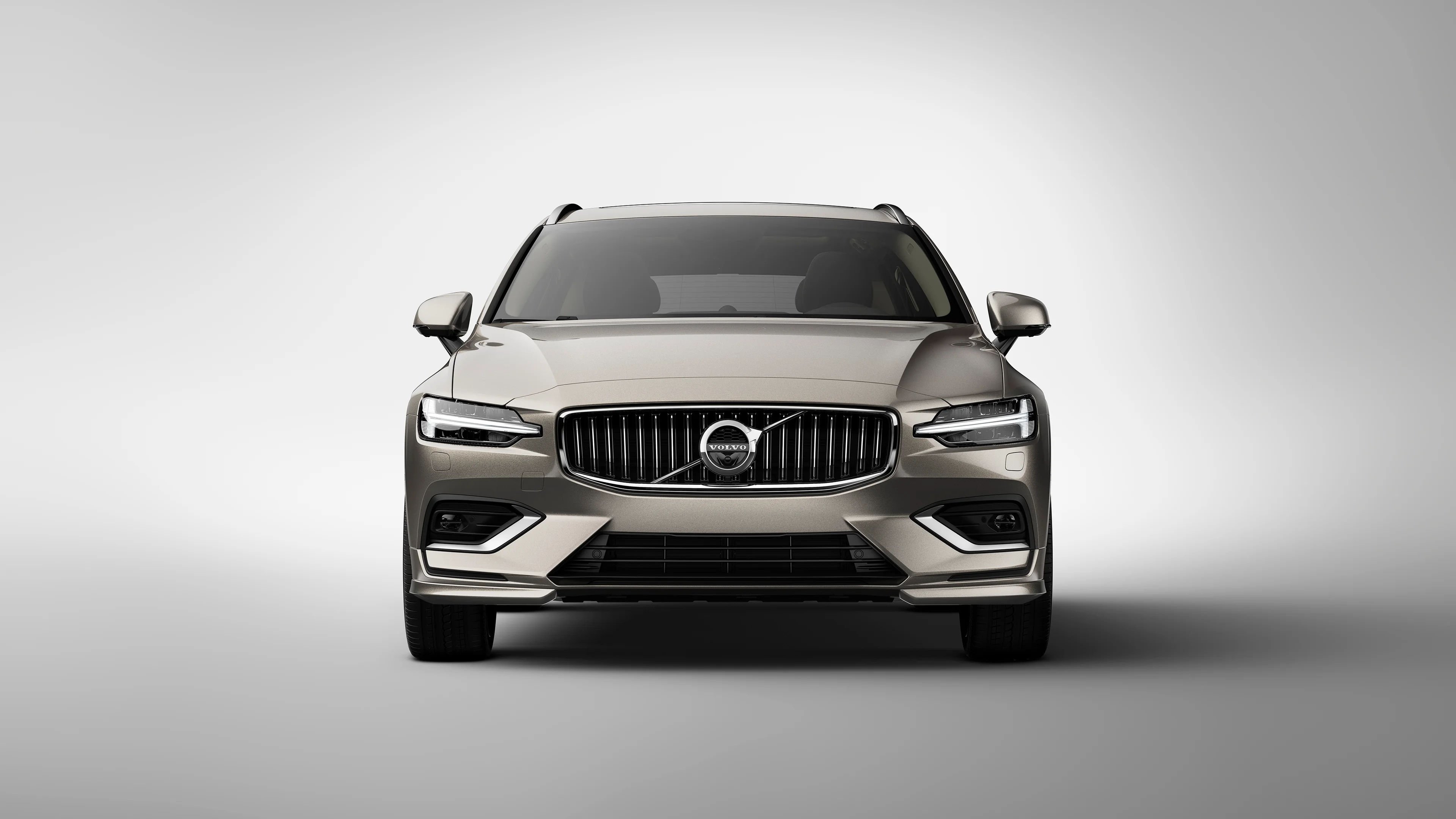 Calandre, pare-chocs et phares avant Break Premium Volvo V60