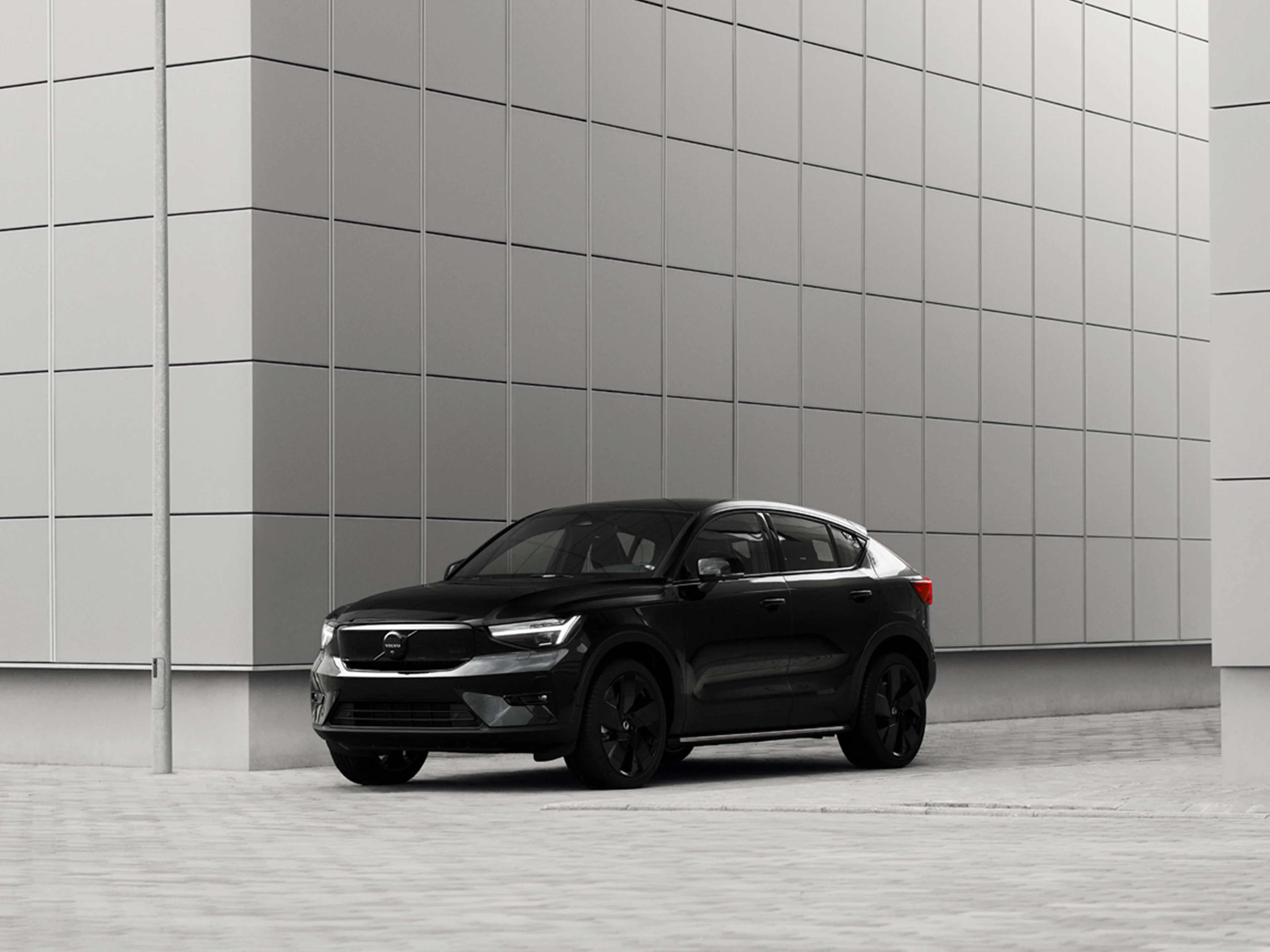 EC40 Ultra Black Special Edition