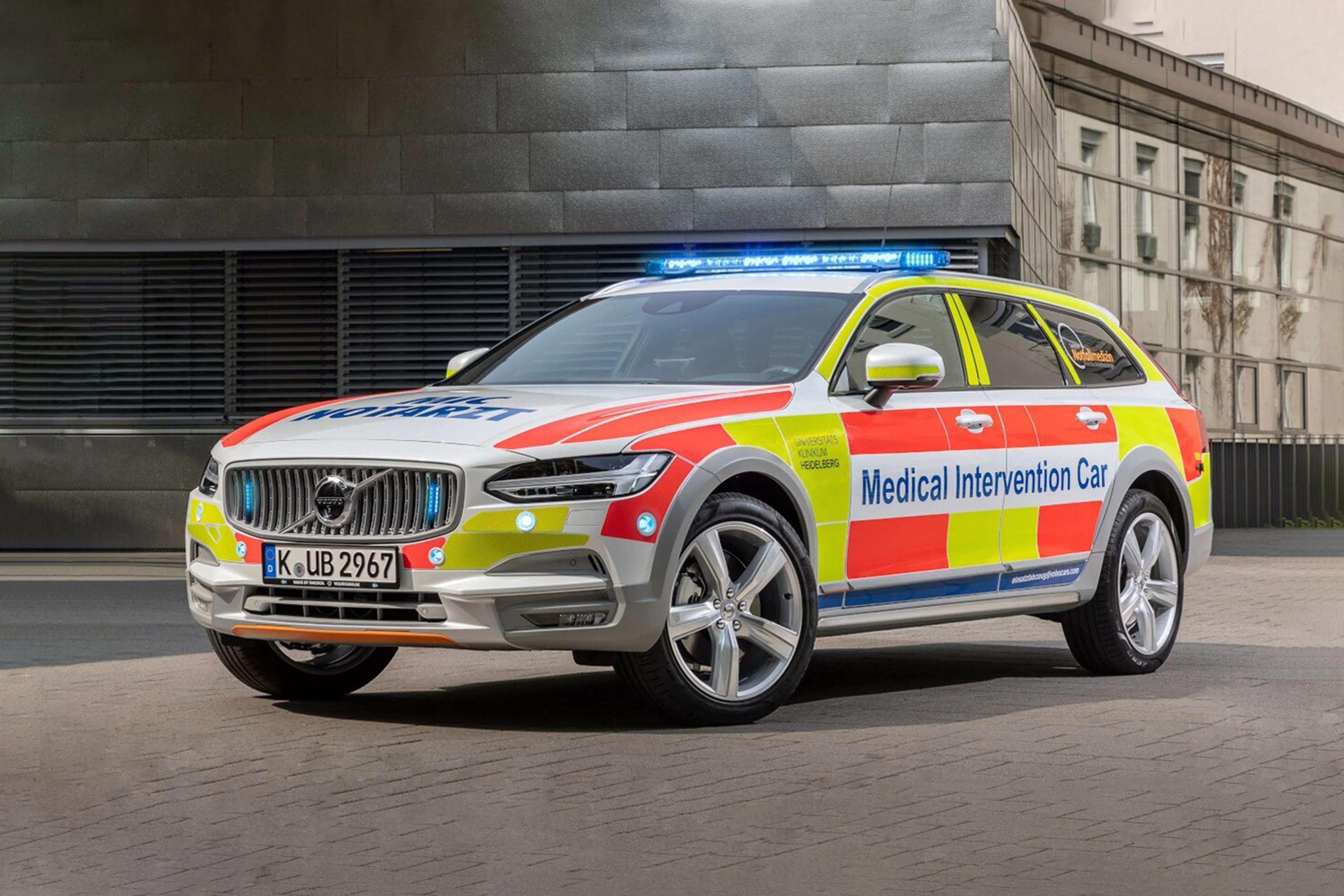 Volvo V90 Cross Country Medical Intervention Car
