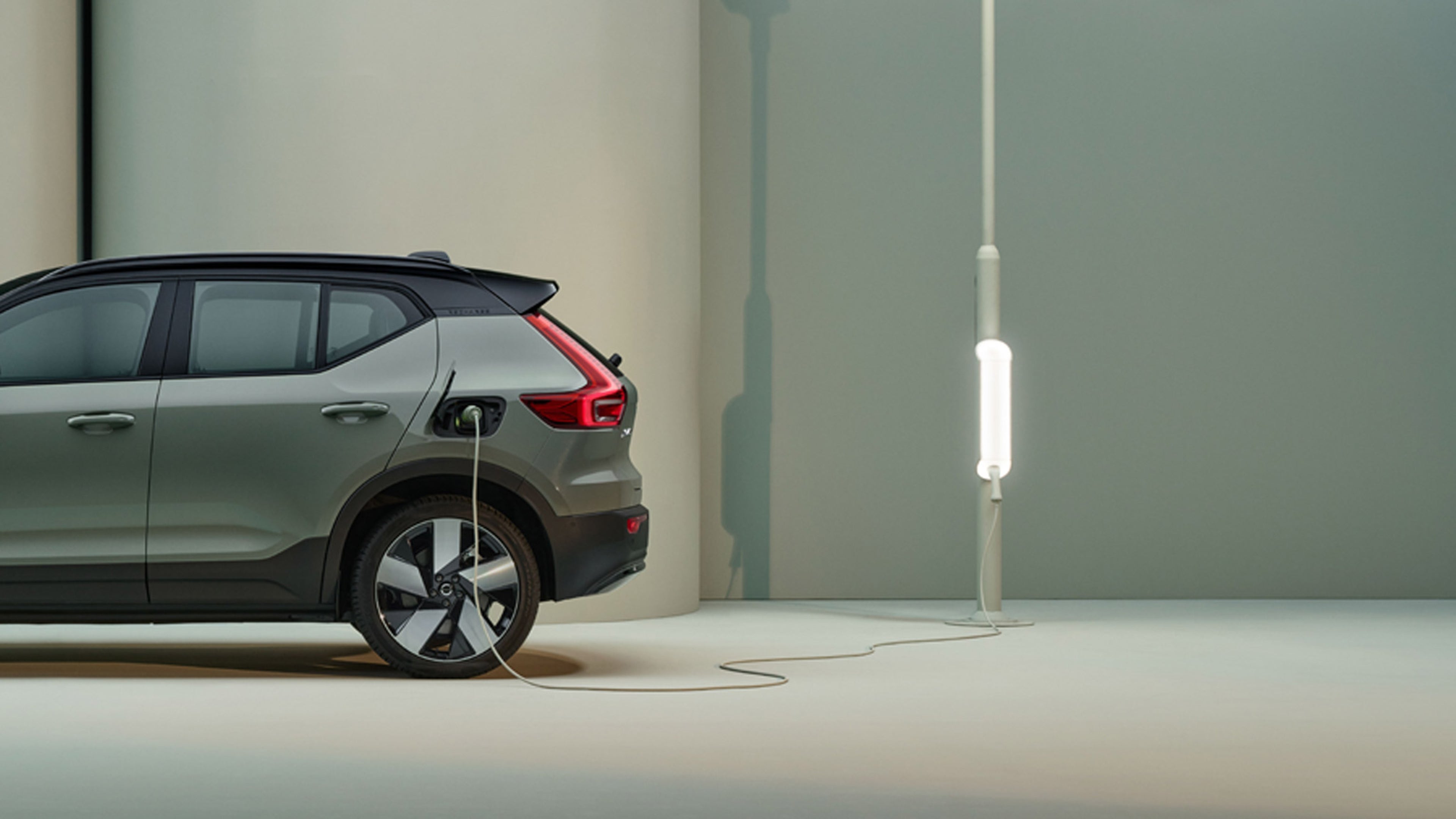 Volvo XC40 entrain de charger