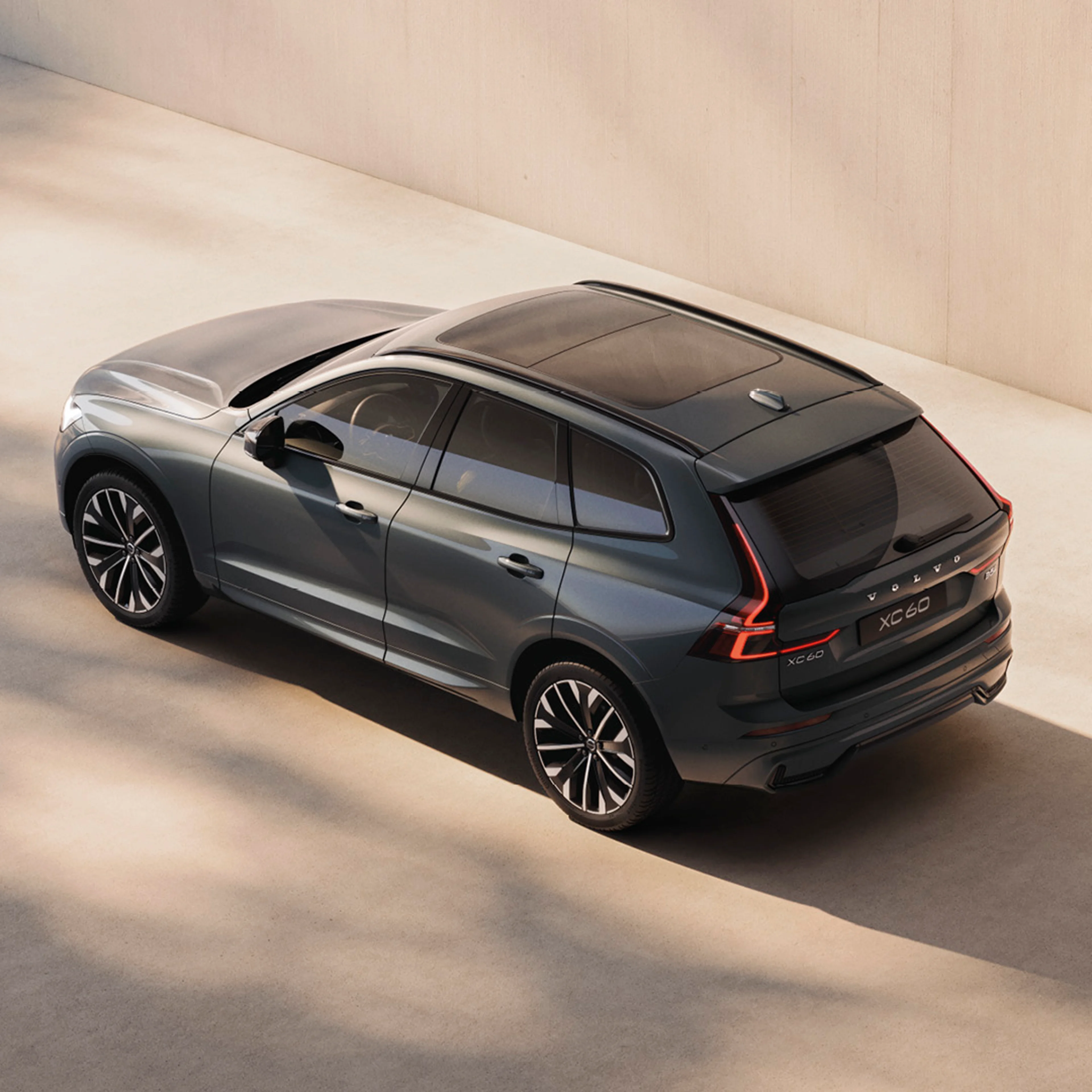 Volvo XC60 pokazane z góry