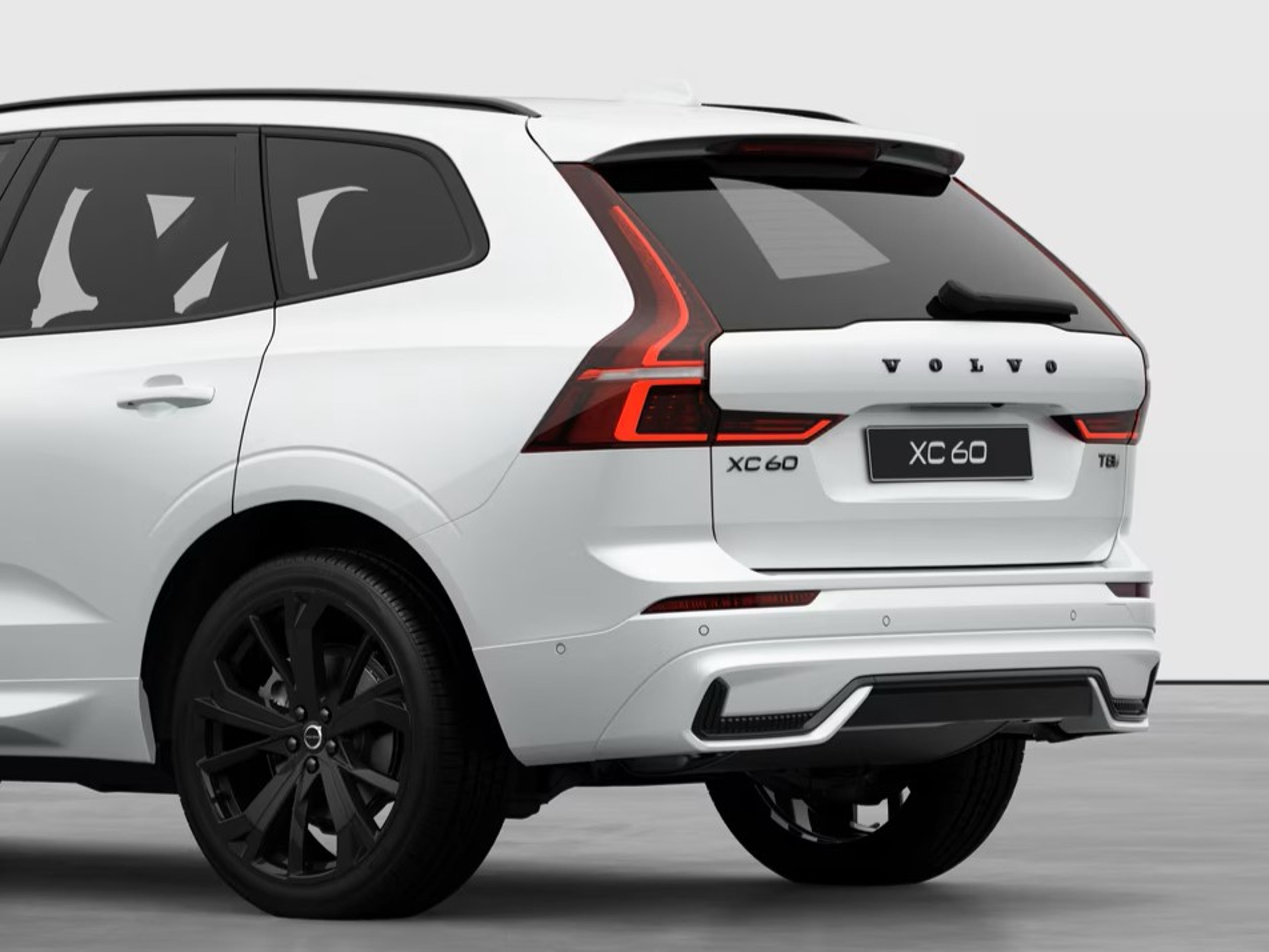 Rear of XC60 Black Edition
