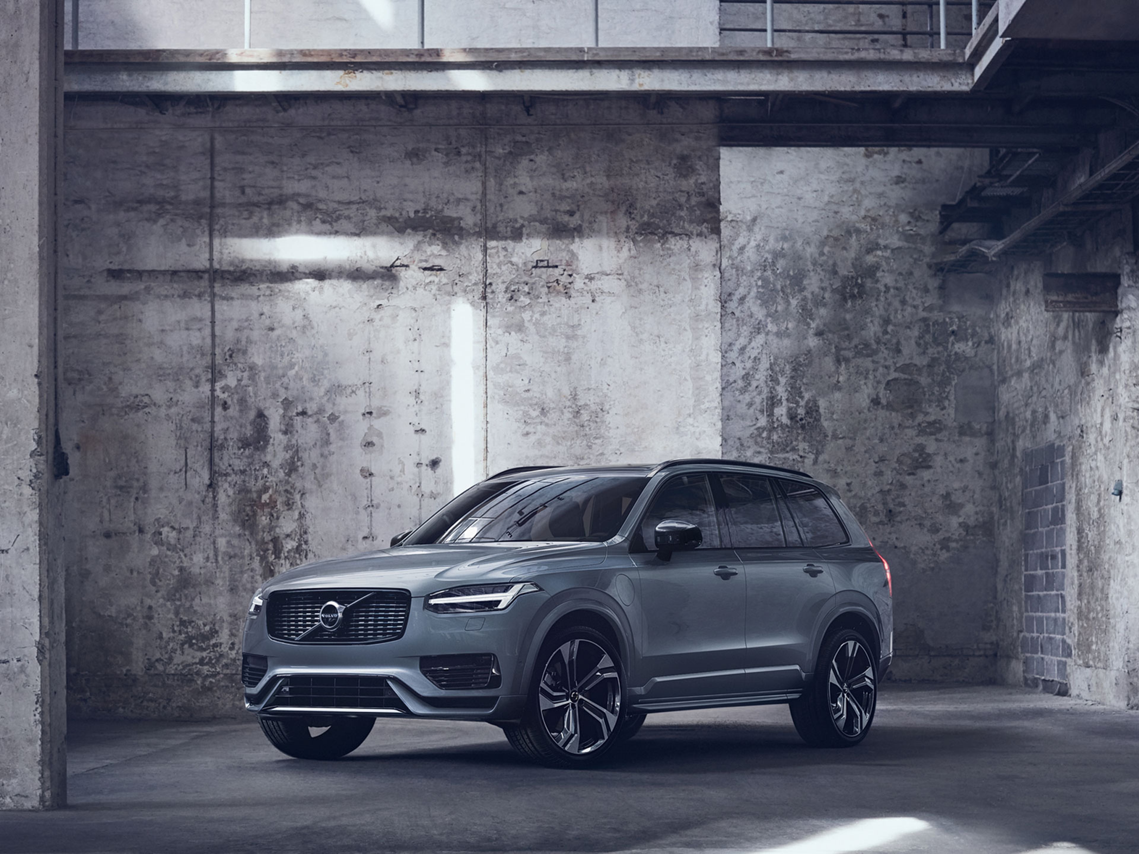 Volvo XC90 Thunder Gray