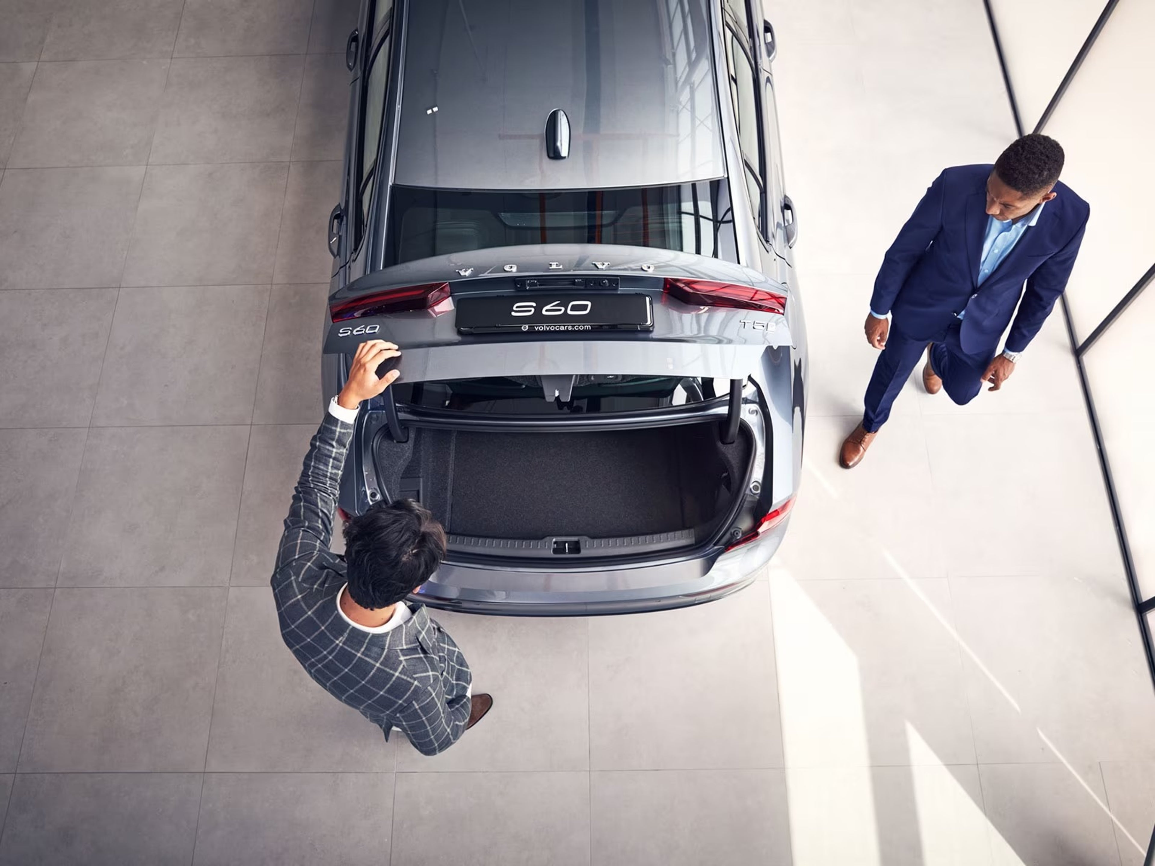 Volvo Asistență pentru model nou achiziționat