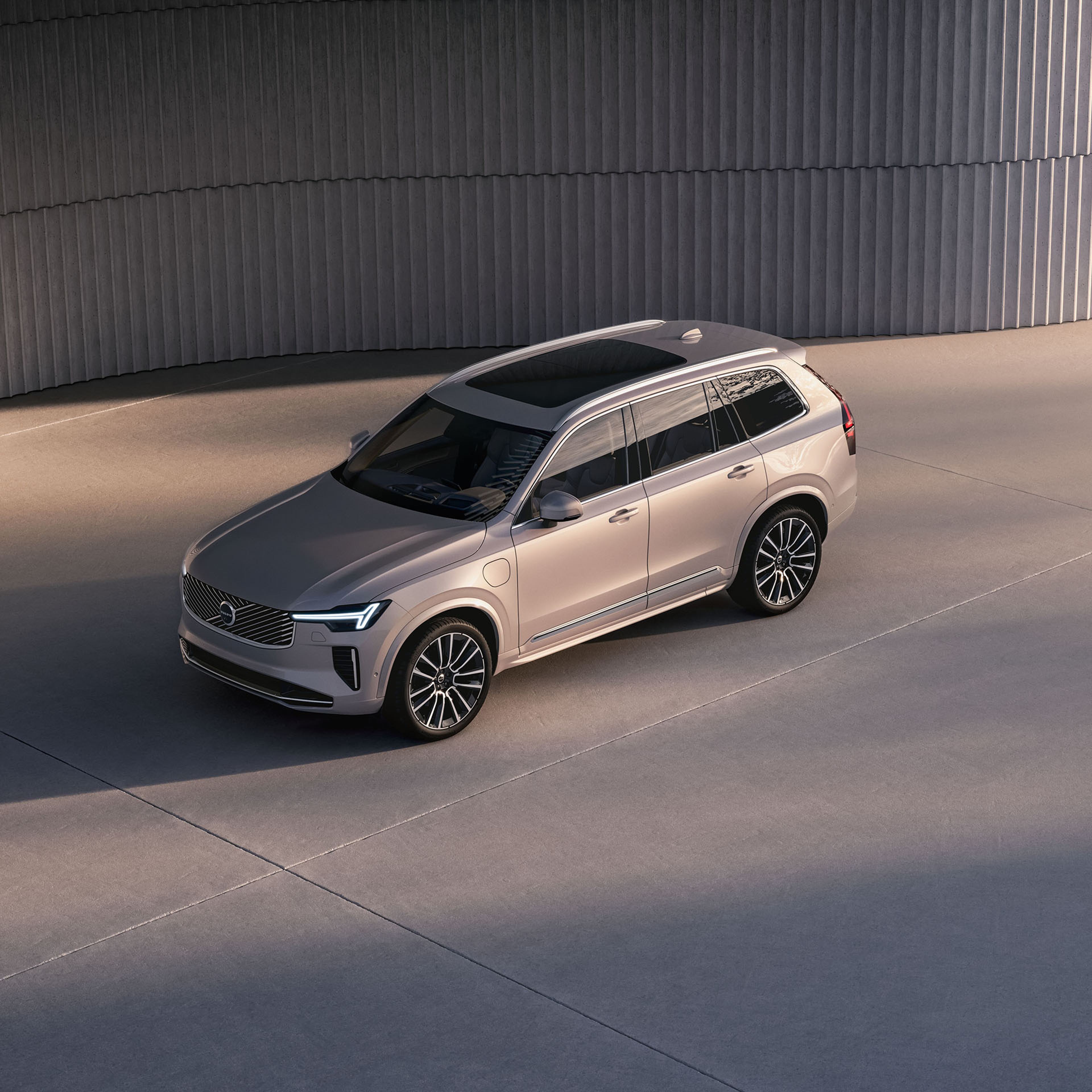 Volvo XC90 Plug-in Hybrid