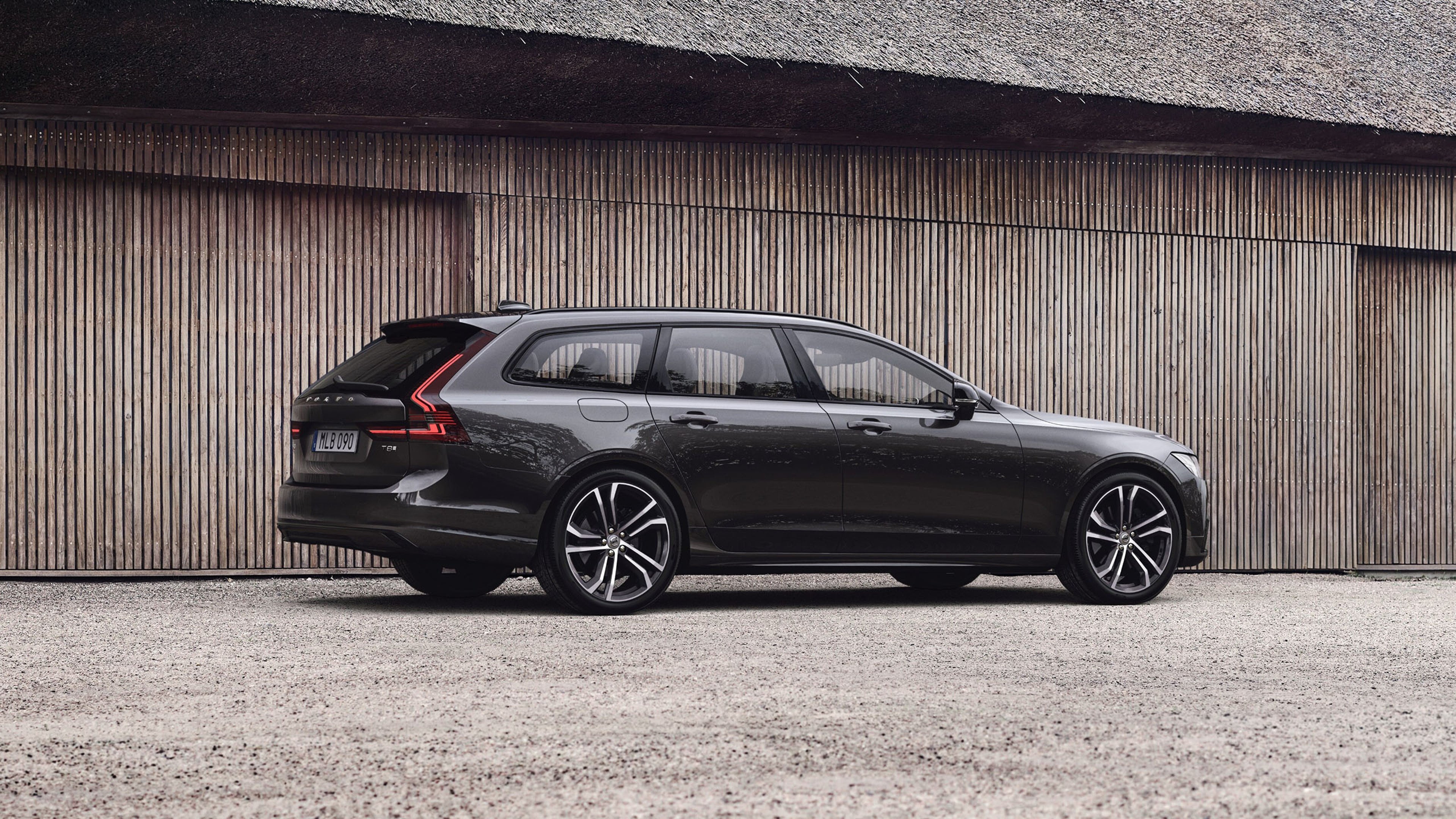 V90 Executive Edition