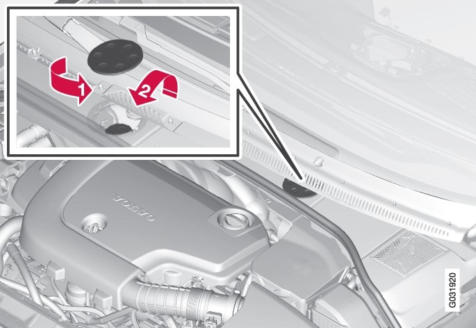 The fluid reservoir is located on the driver