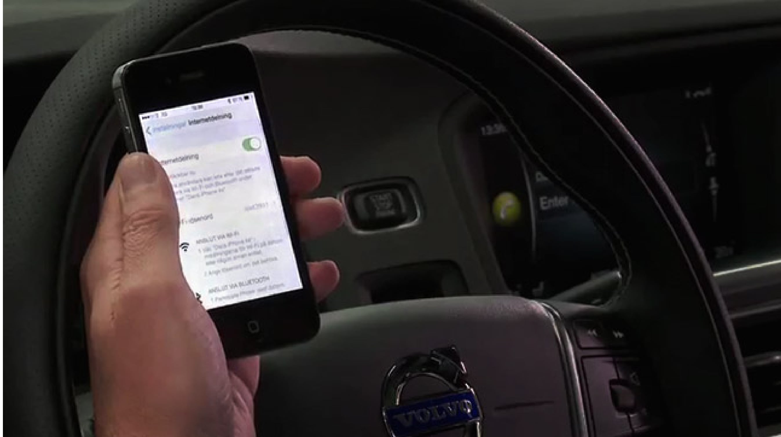 經由行動電話連接至網際網路 Bluetooth Sensus Connect 支援和法律文章 Volvo 支援