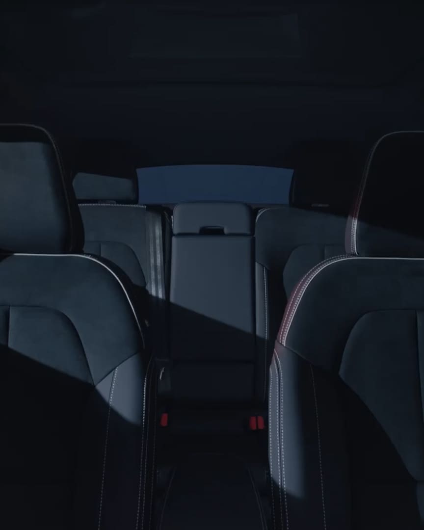 Overview of the interior design of the Volvo C40.