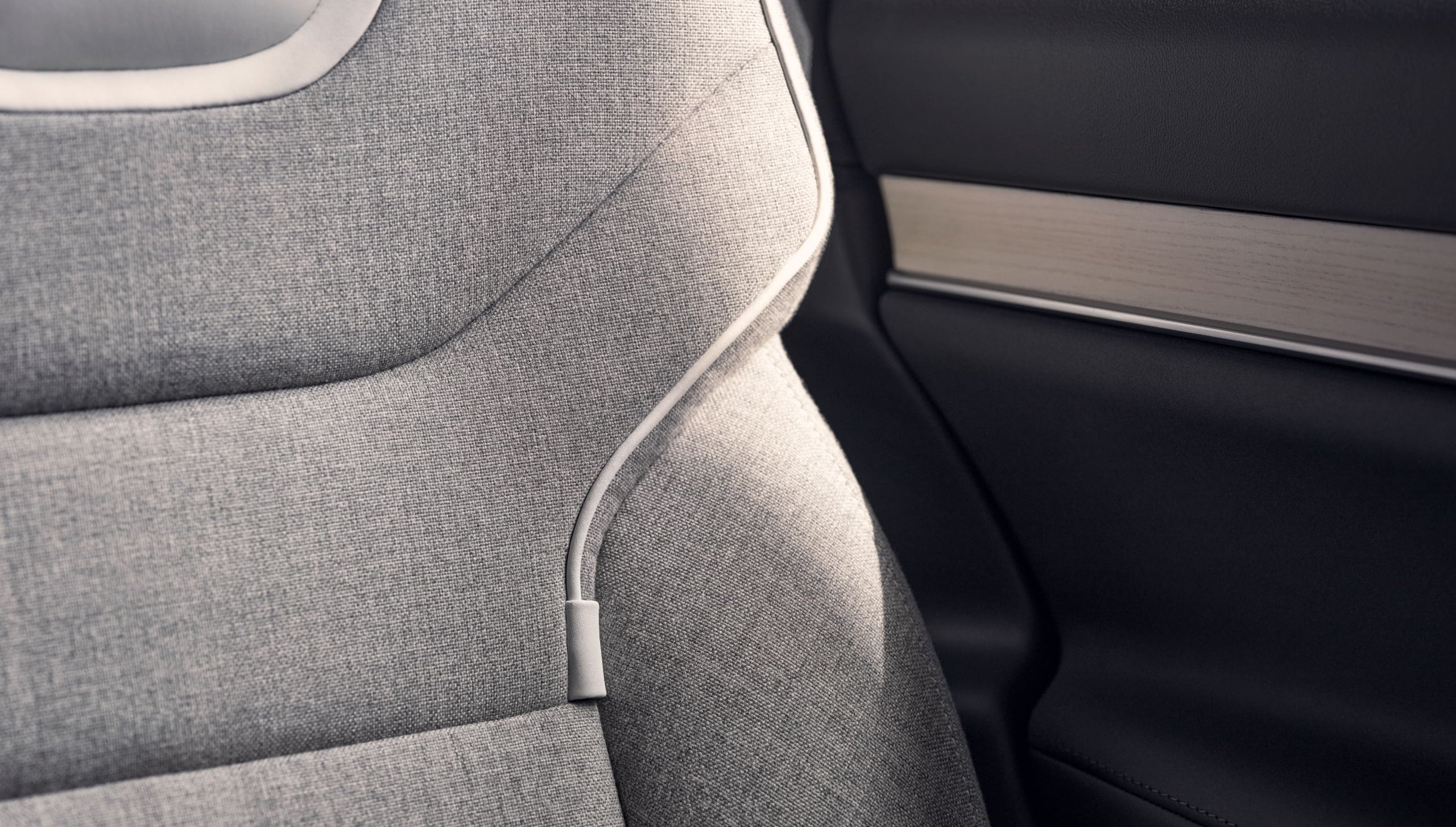 Exclusive wool blend upholstery in the Volvo EX90.