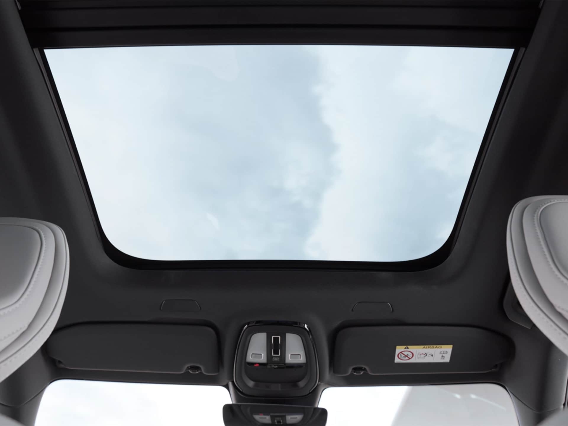 Panoramic roof on a Volvo V60 Cross Country.