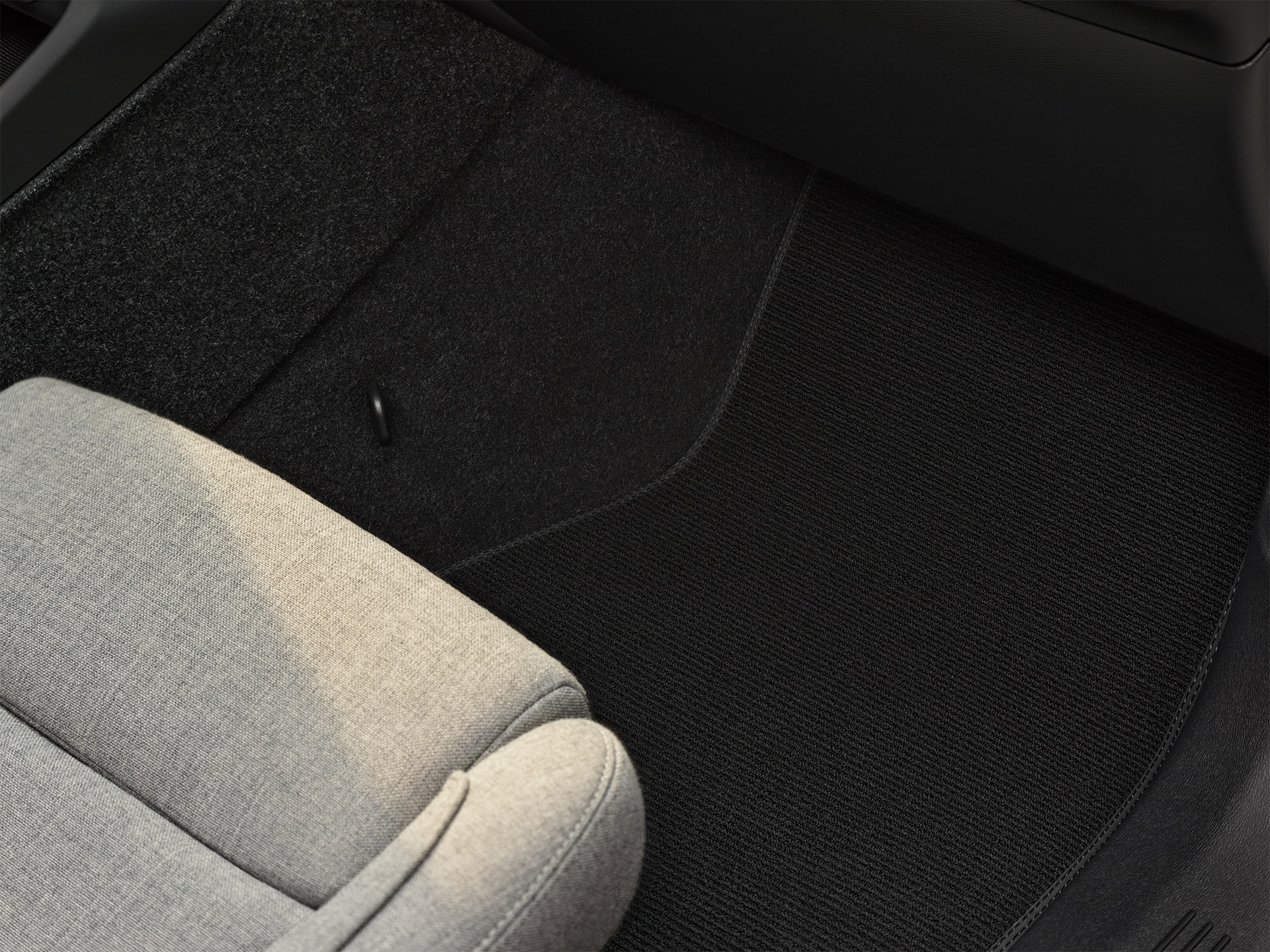 Interior cómodo, versátil y de calidad del Volvo XC40 Recharge híbrido enchufable.