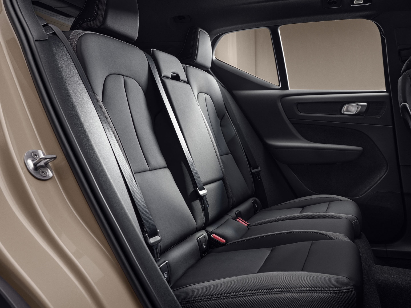 The rear seats of the fully electric Volvo EX40.