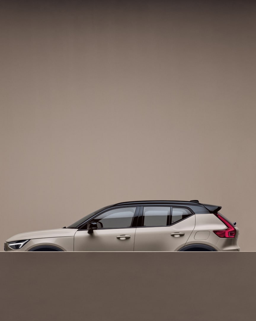 Пиксельные светодиодные фары, доступные для полностью электрического Volvo EX40.